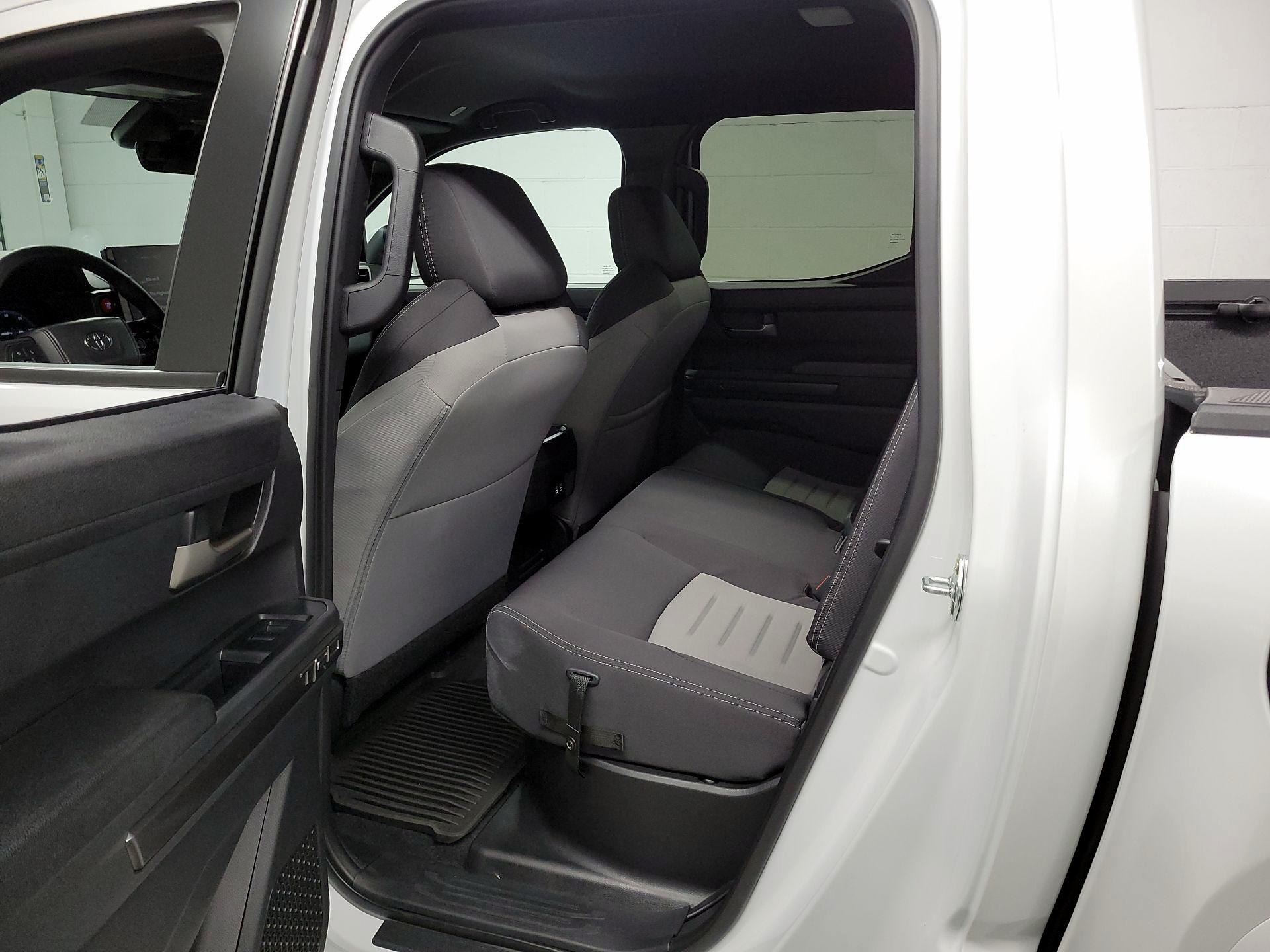 Thumbnail: 2025 Toyota Tacoma - 19