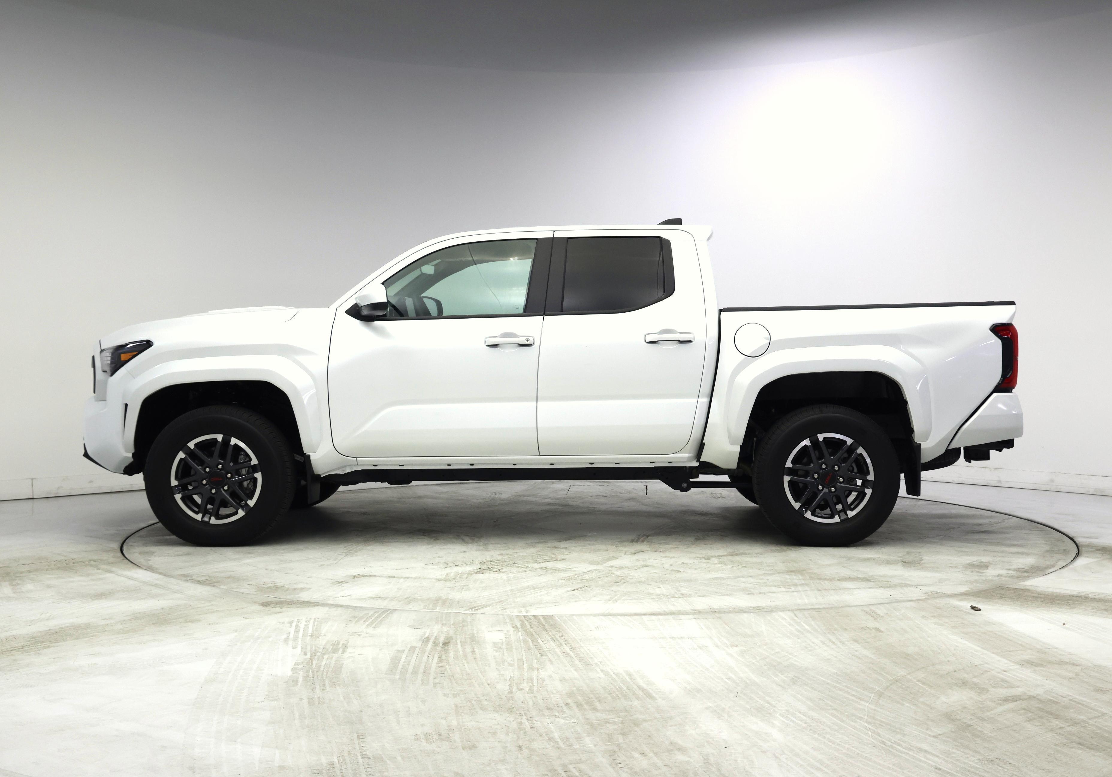 Thumbnail: 2025 Toyota Tacoma - 3
