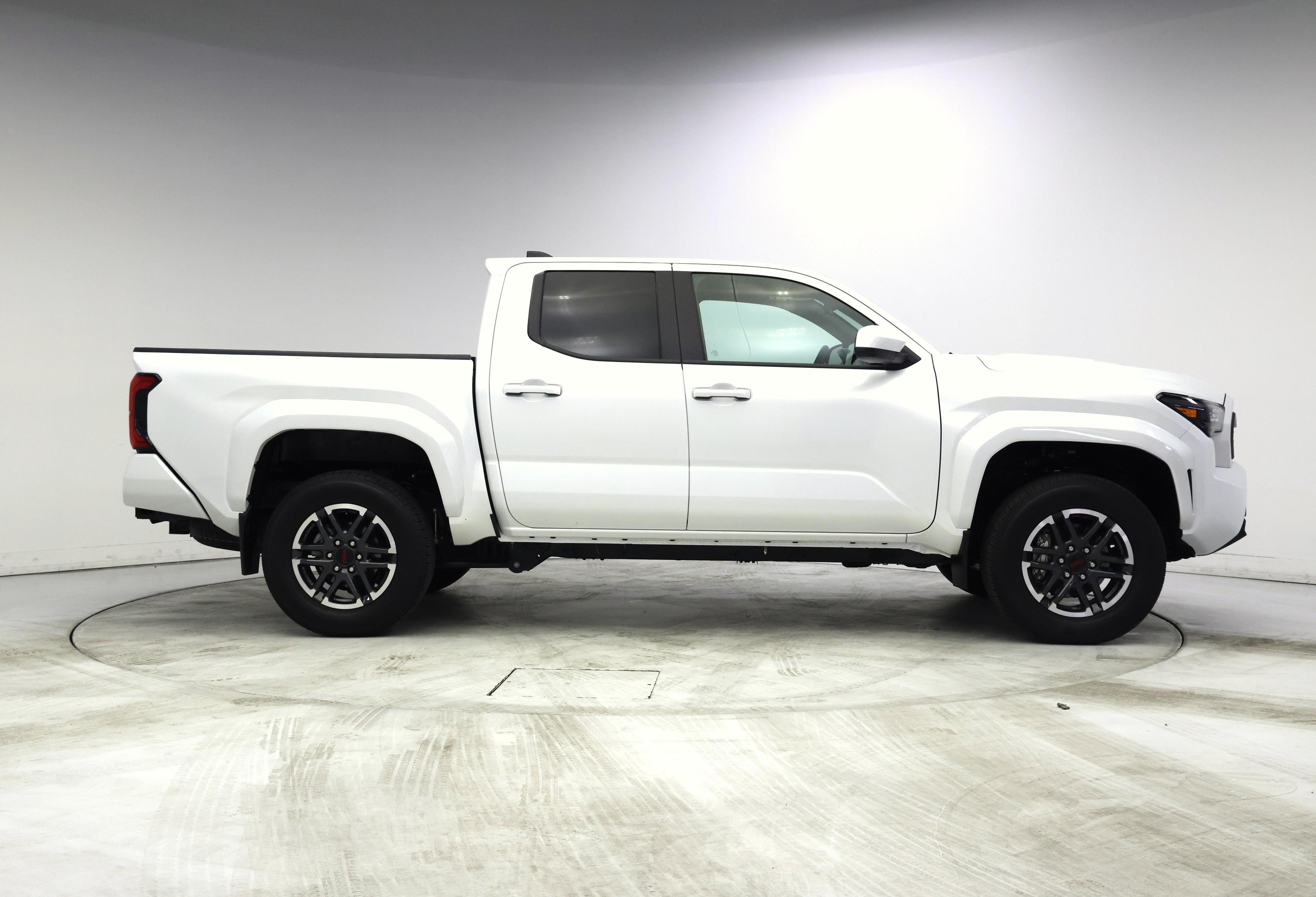 Thumbnail: 2025 Toyota Tacoma - 7