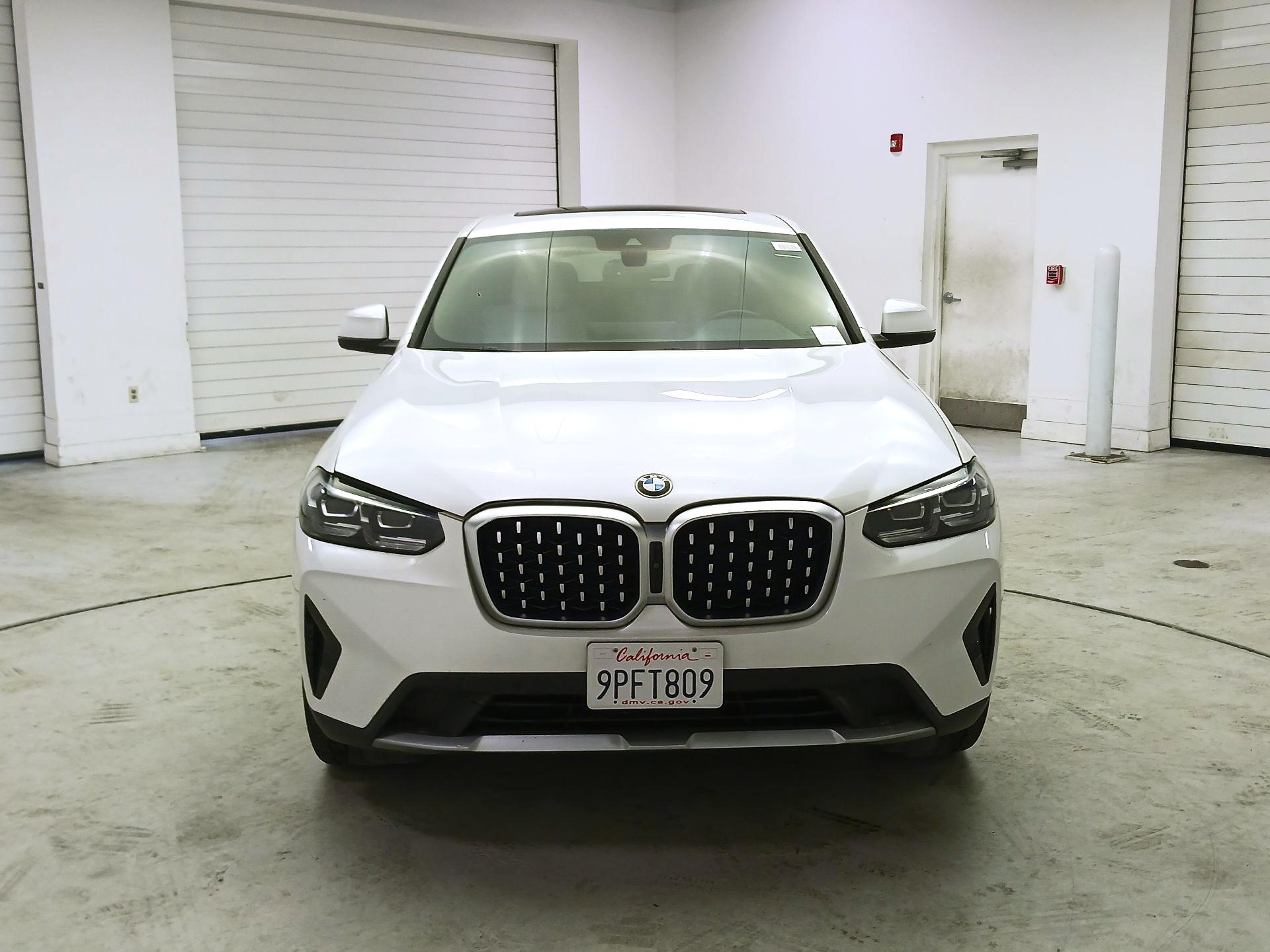 Thumbnail: 2022 BMW X4 - 2
