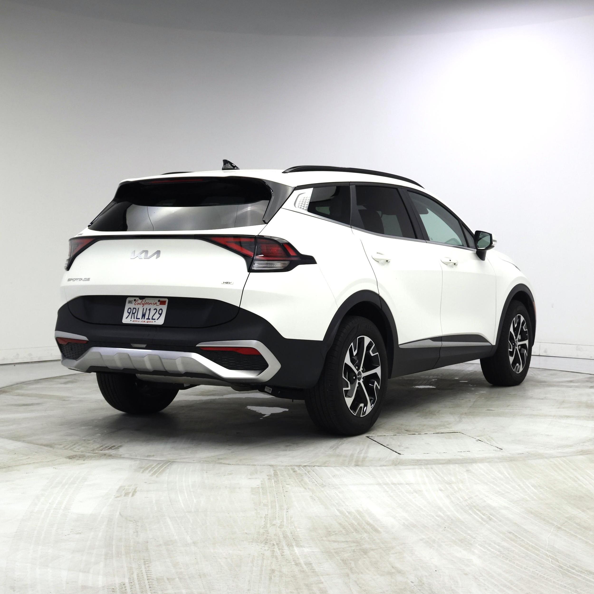 Thumbnail: 2025 Kia Sportage - 8