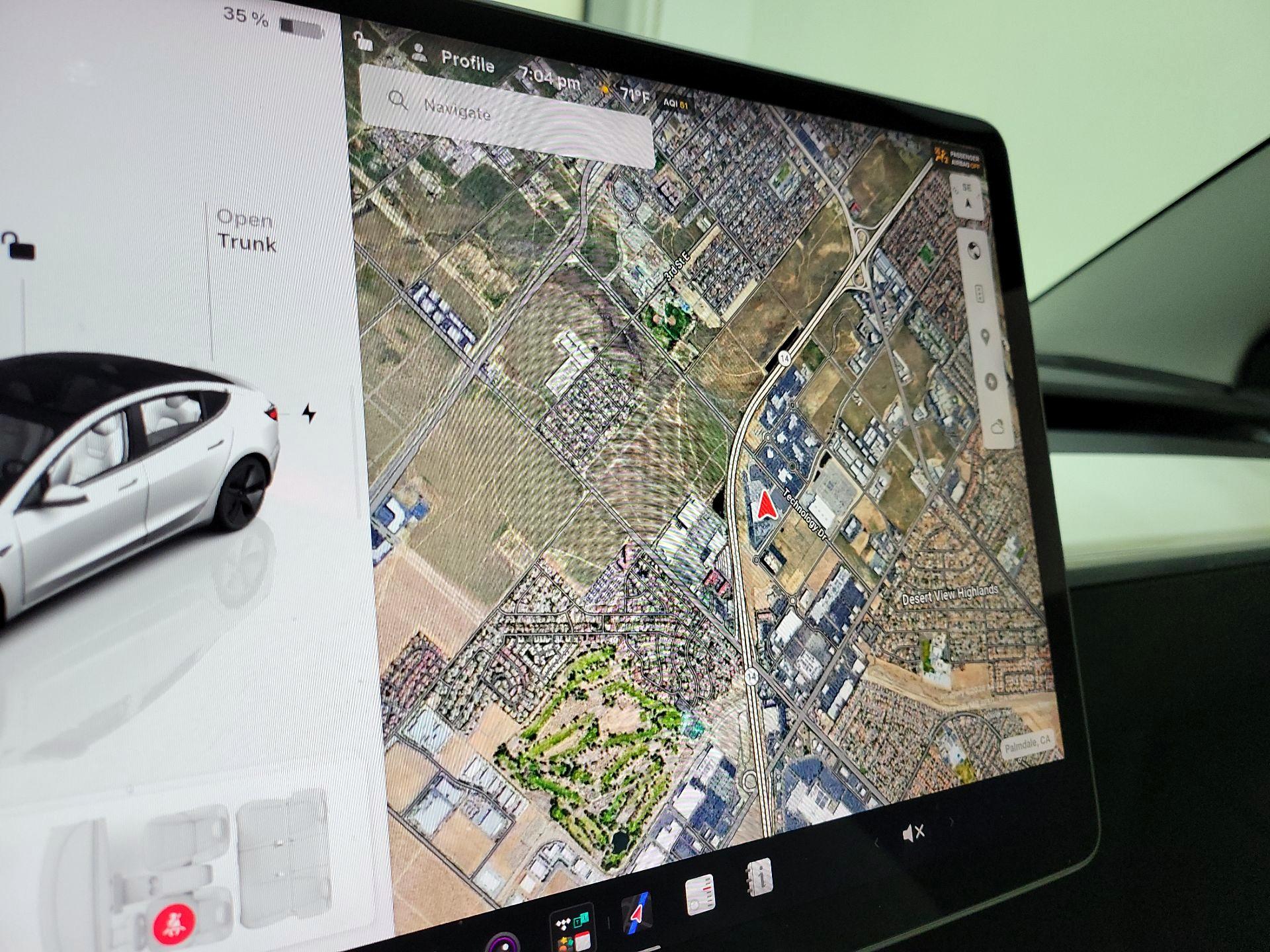 Thumbnail: 2023 Tesla Model 3 - 13