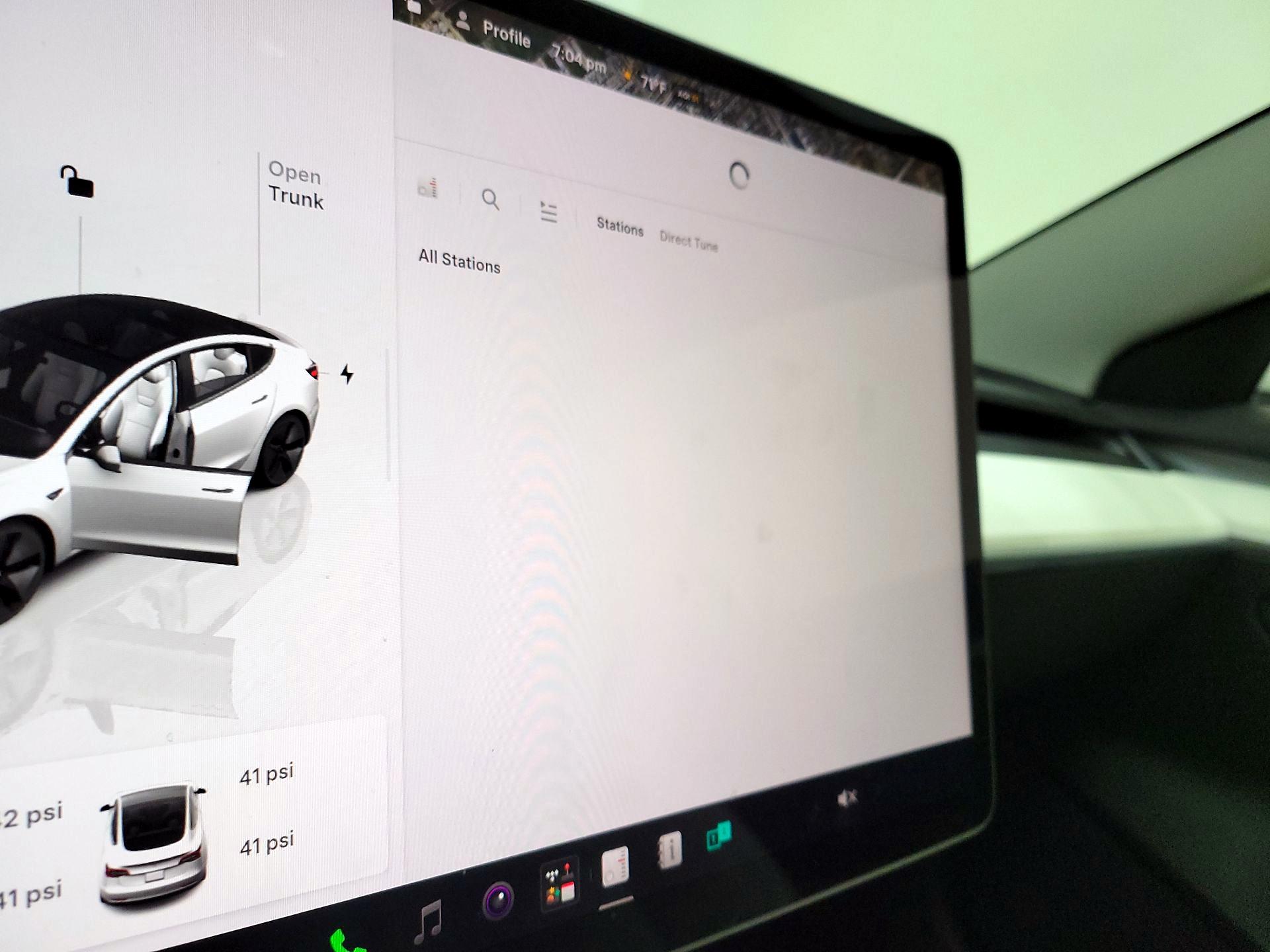 Thumbnail: 2023 Tesla Model 3 - 15