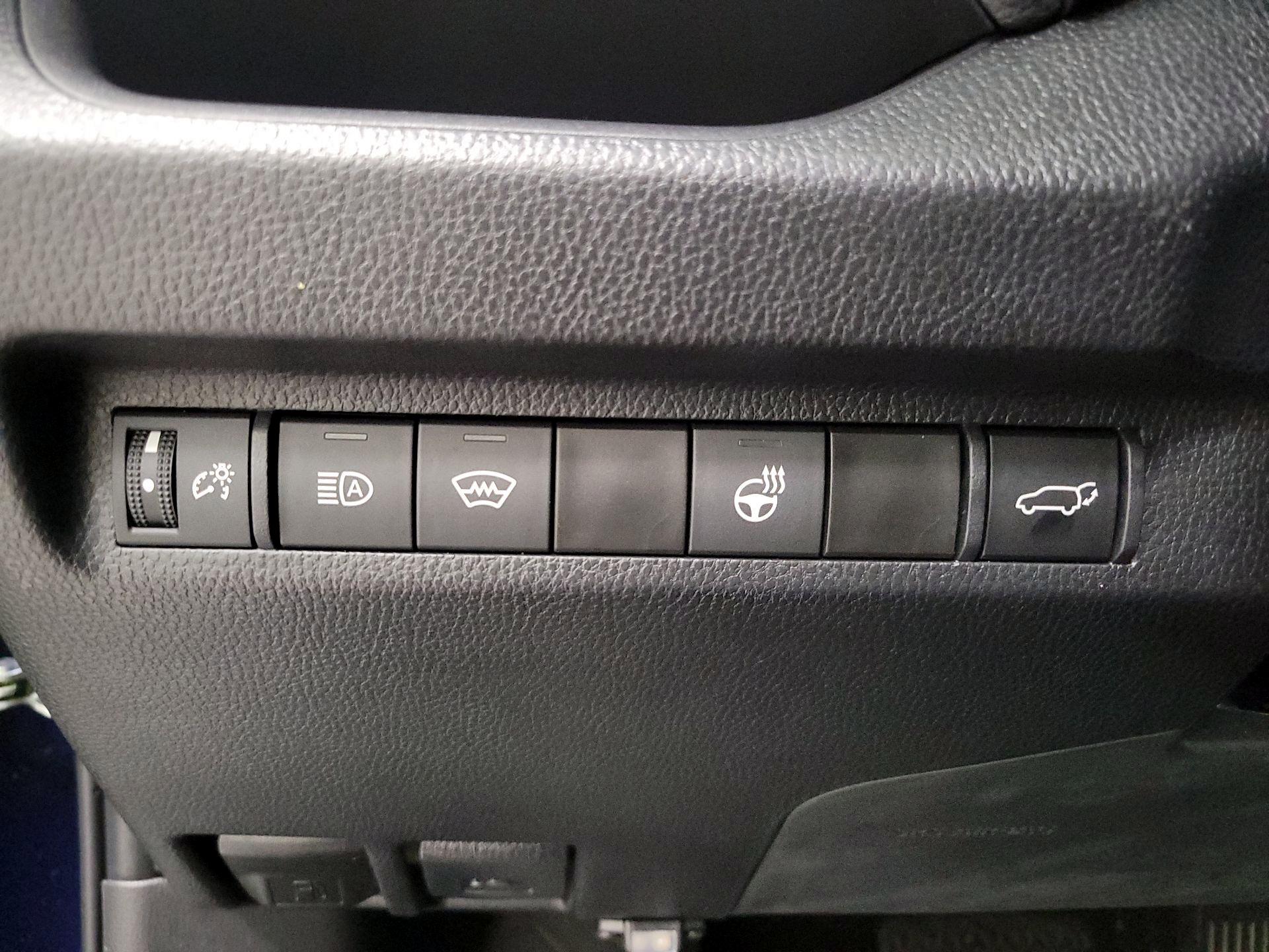 Thumbnail: 2023 Toyota RAV4 - 13