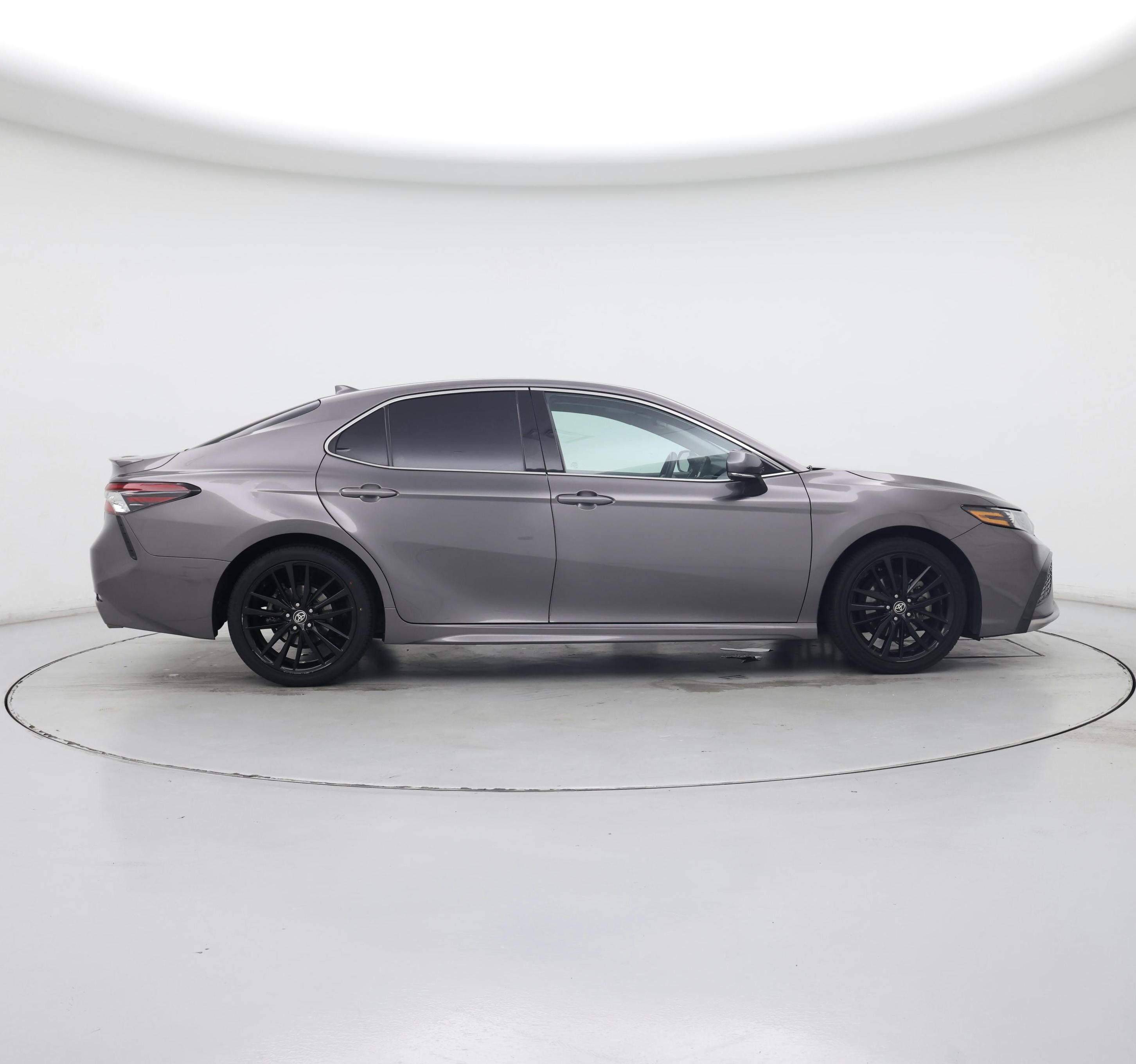 Thumbnail: 2022 Toyota Camry - 7