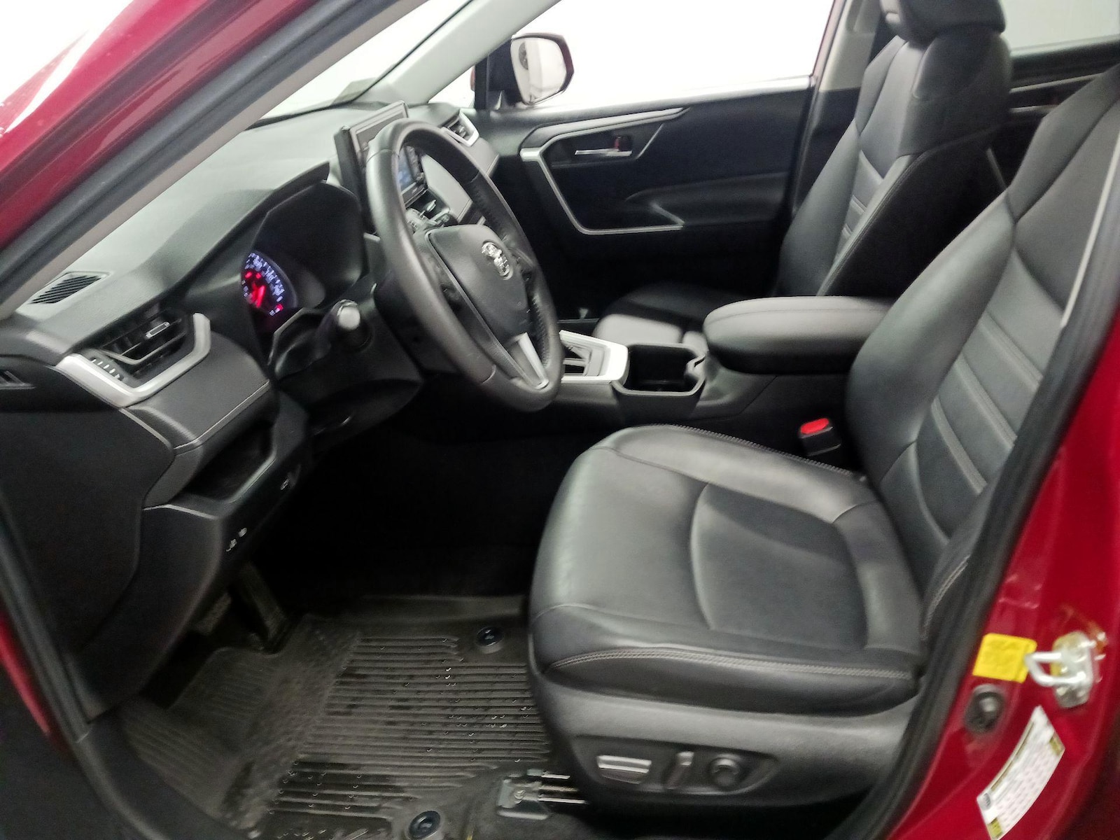 2022 Toyota RAV4 XLE Premium - Photo 12