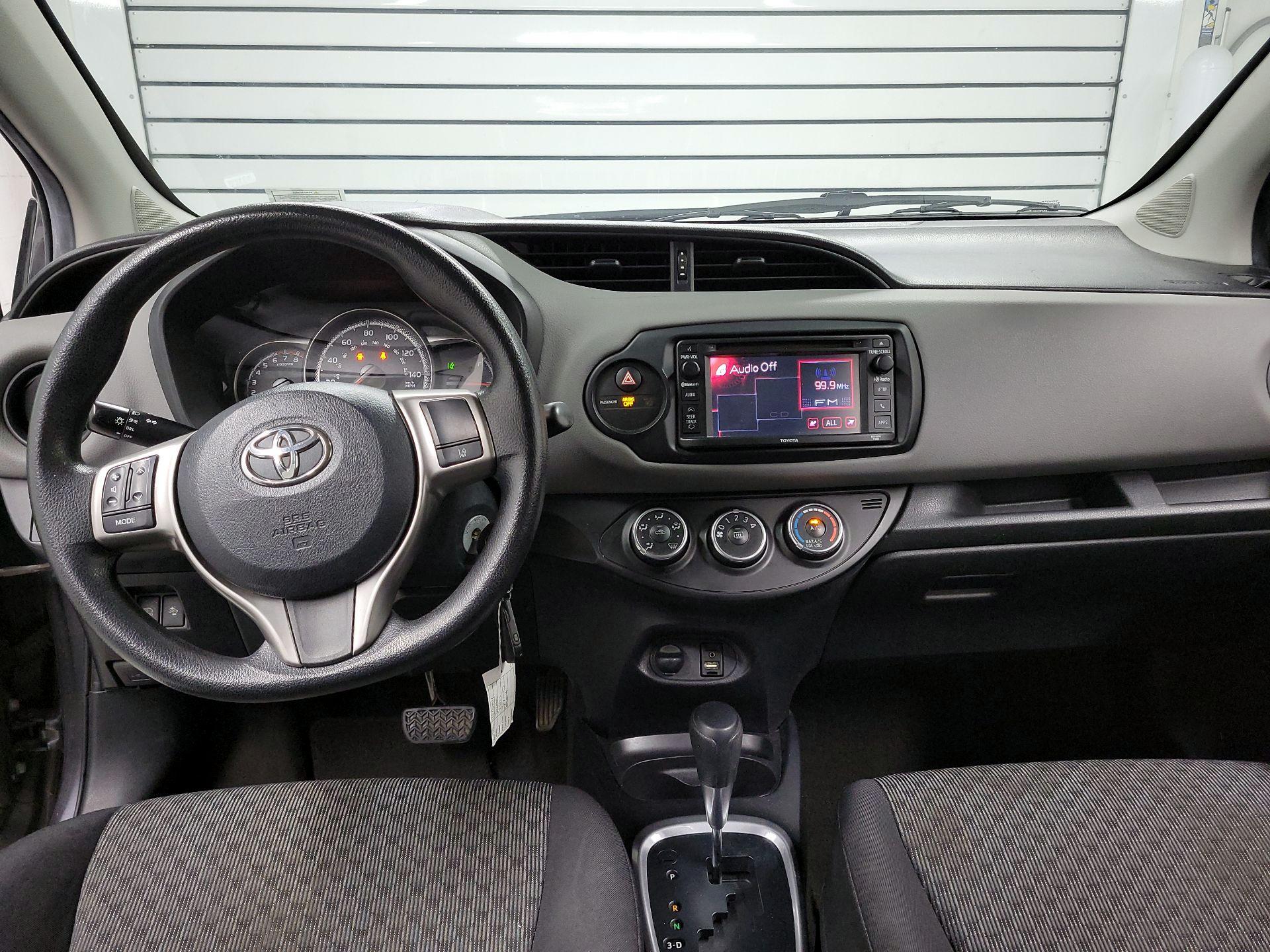 Thumbnail: 2017 Toyota Yaris - 9