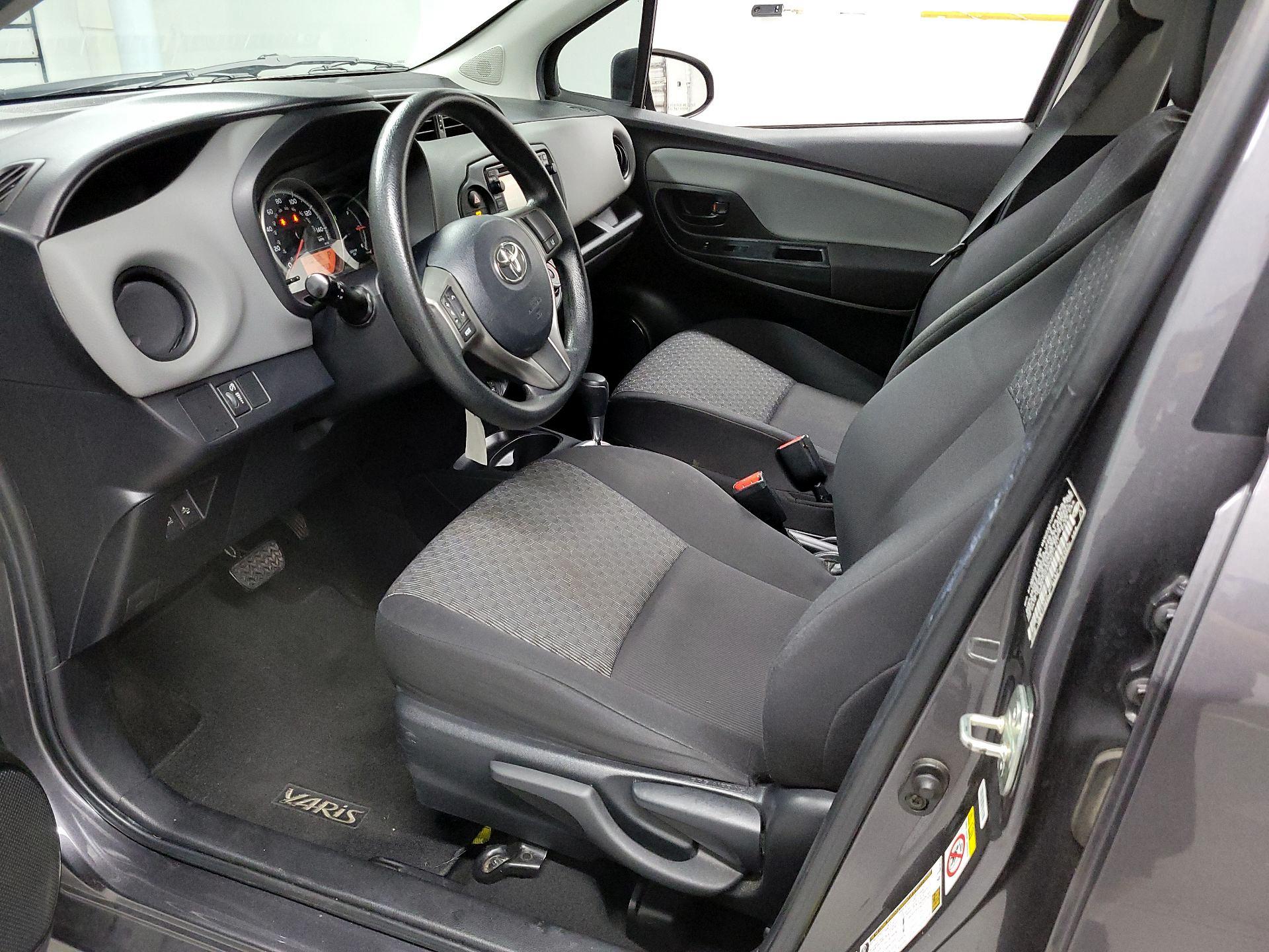 Thumbnail: 2017 Toyota Yaris - 11