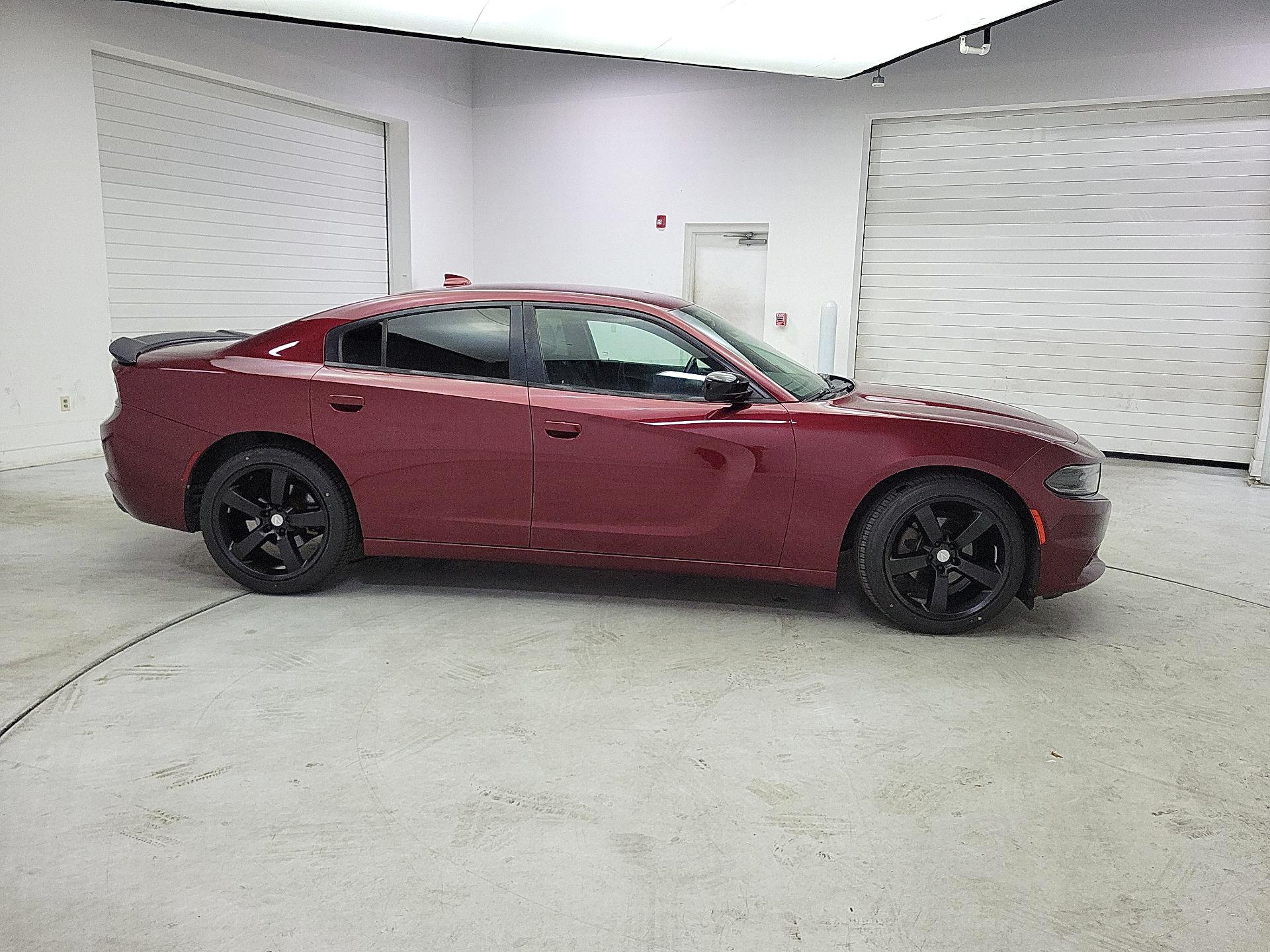 Thumbnail: 2018 Dodge Charger - 4