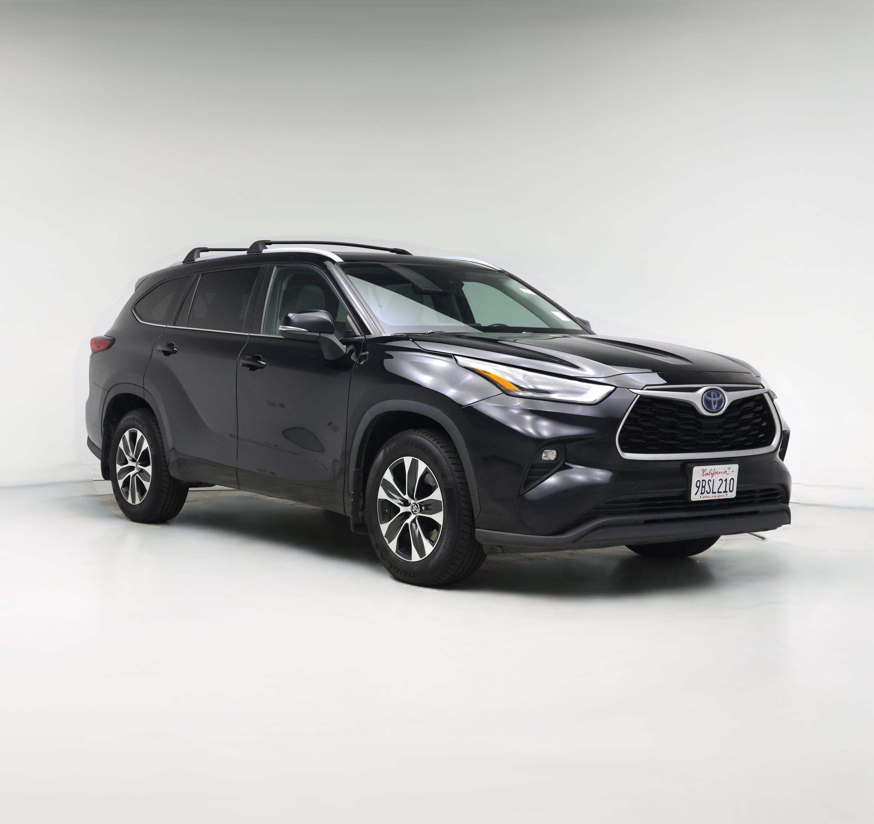 Thumbnail: 2022 Toyota Highlander - 1