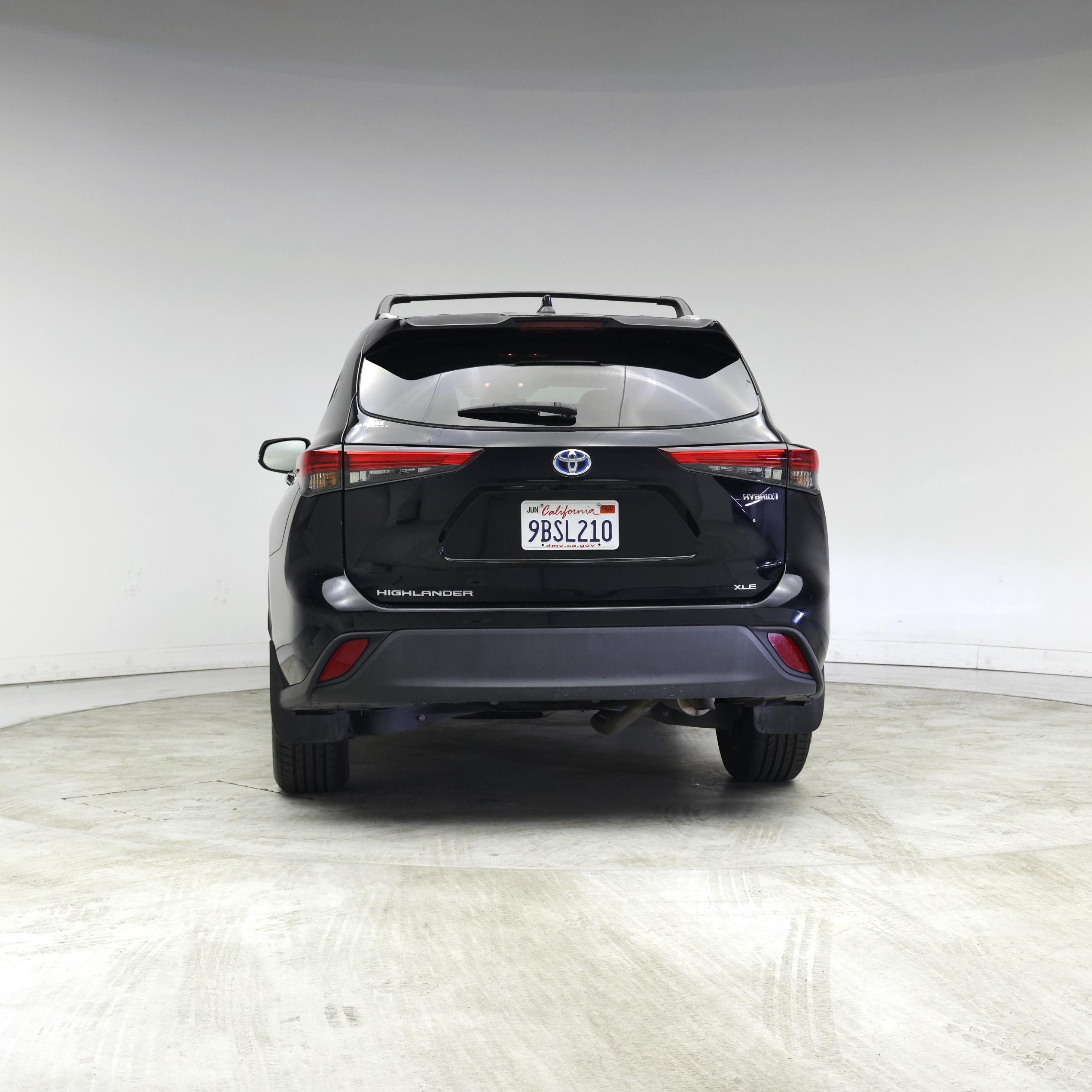 Thumbnail: 2022 Toyota Highlander - 6