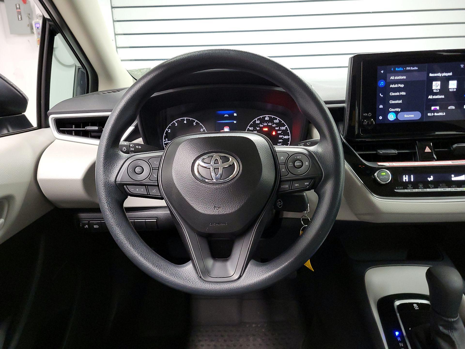 Thumbnail: 2025 Toyota Corolla - 10