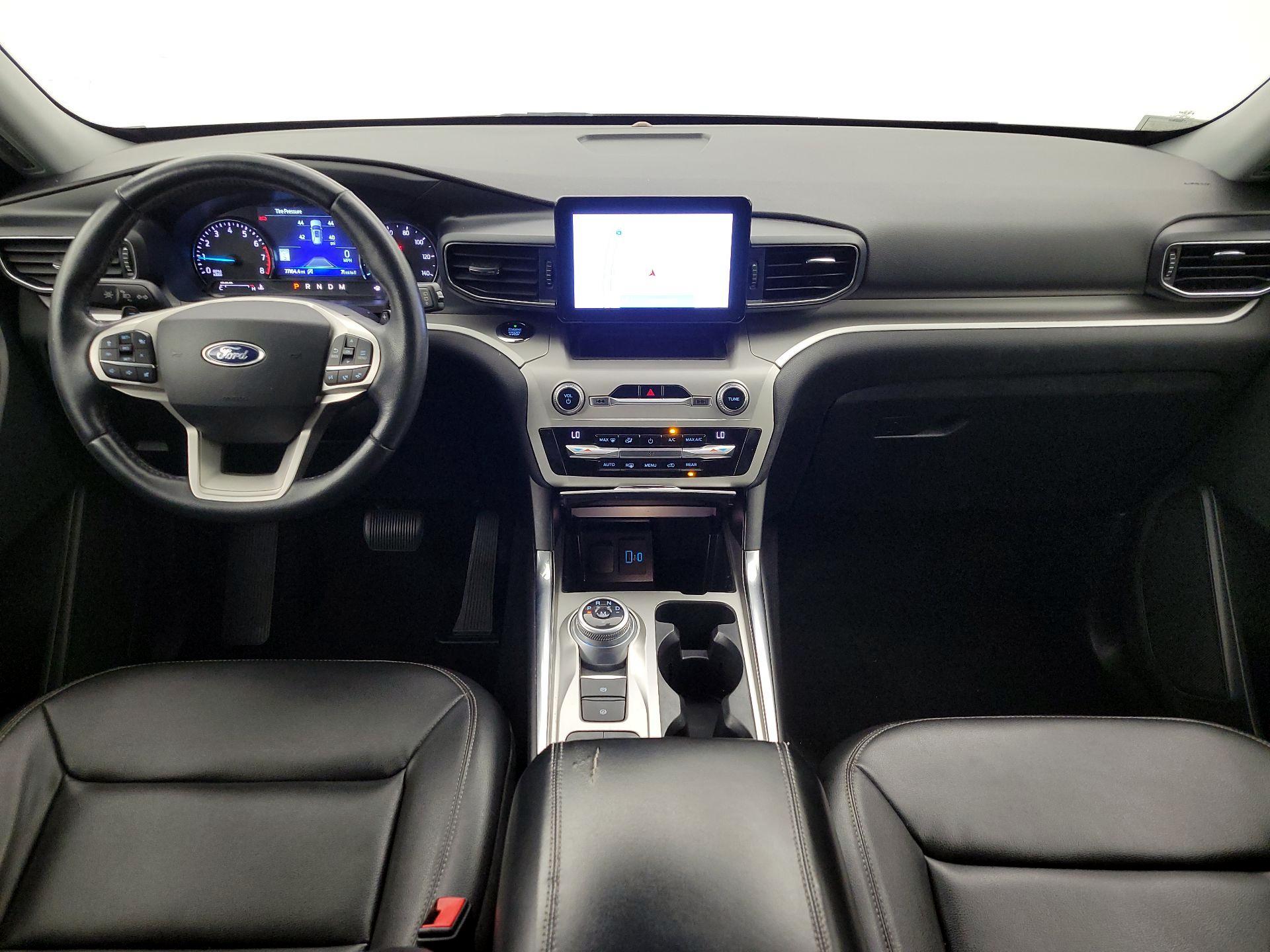 Thumbnail: 2020 Ford Explorer - 9