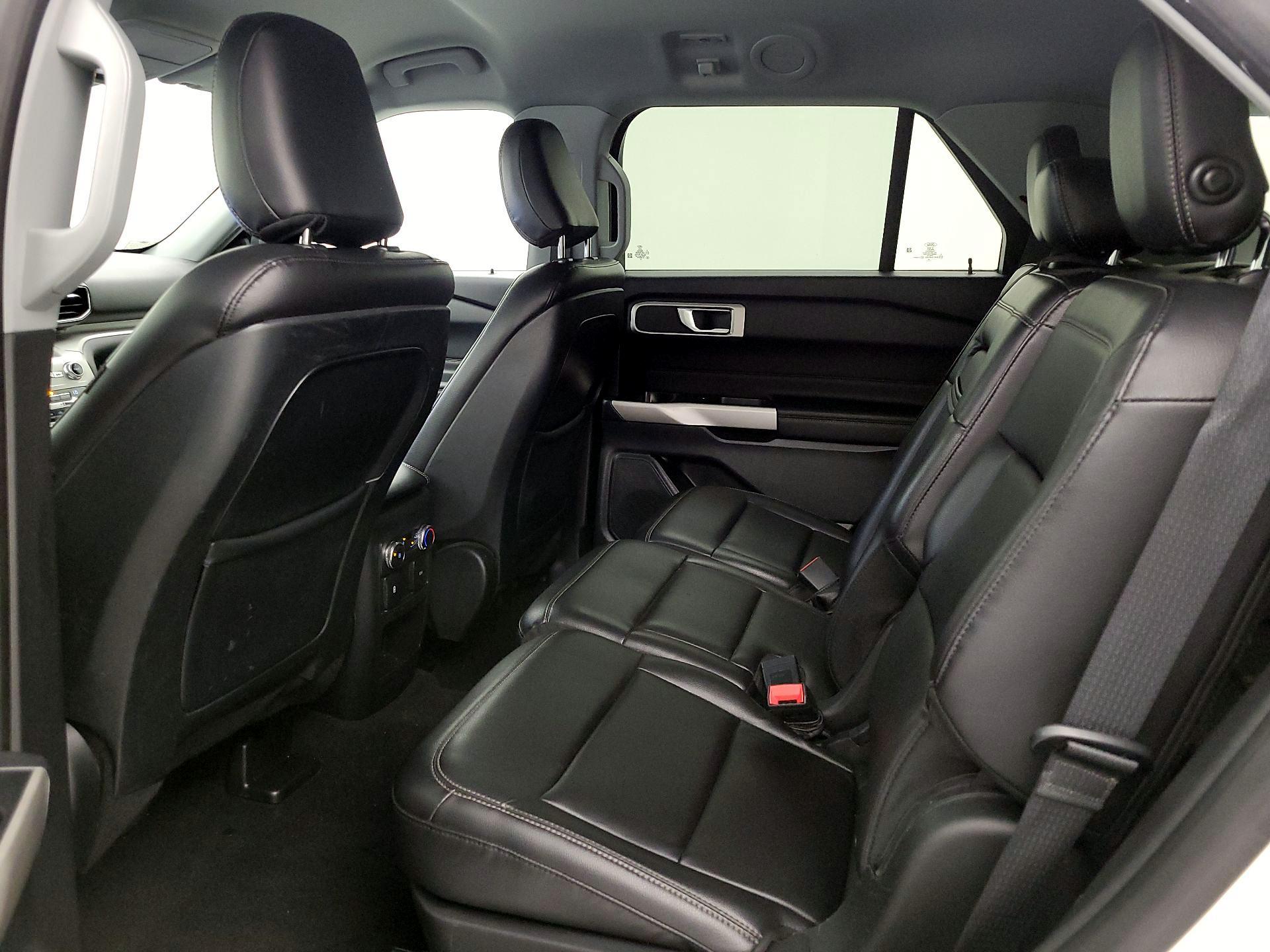 Thumbnail: 2020 Ford Explorer - 20