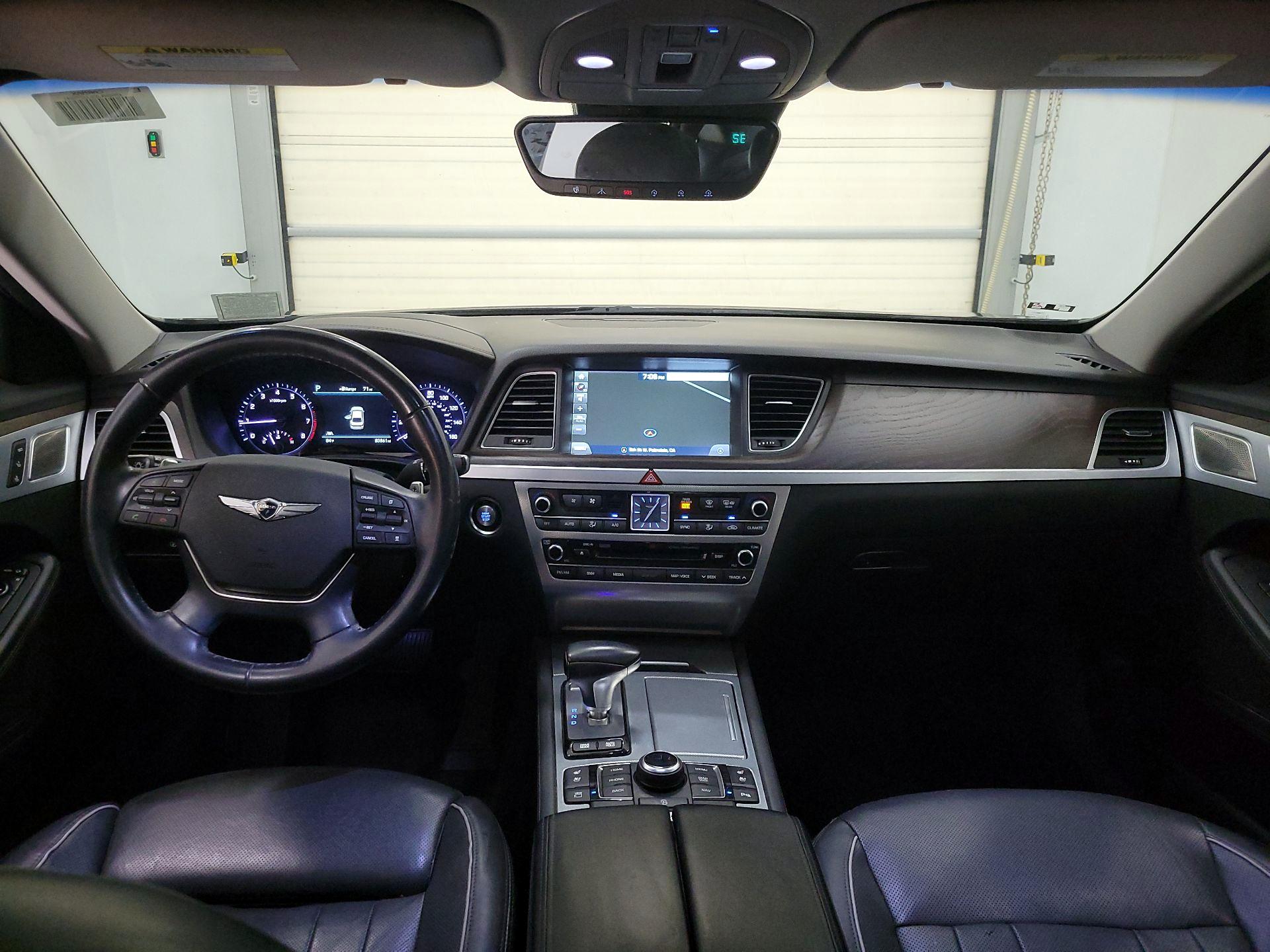 Thumbnail: 2018 Genesis G80 - 9