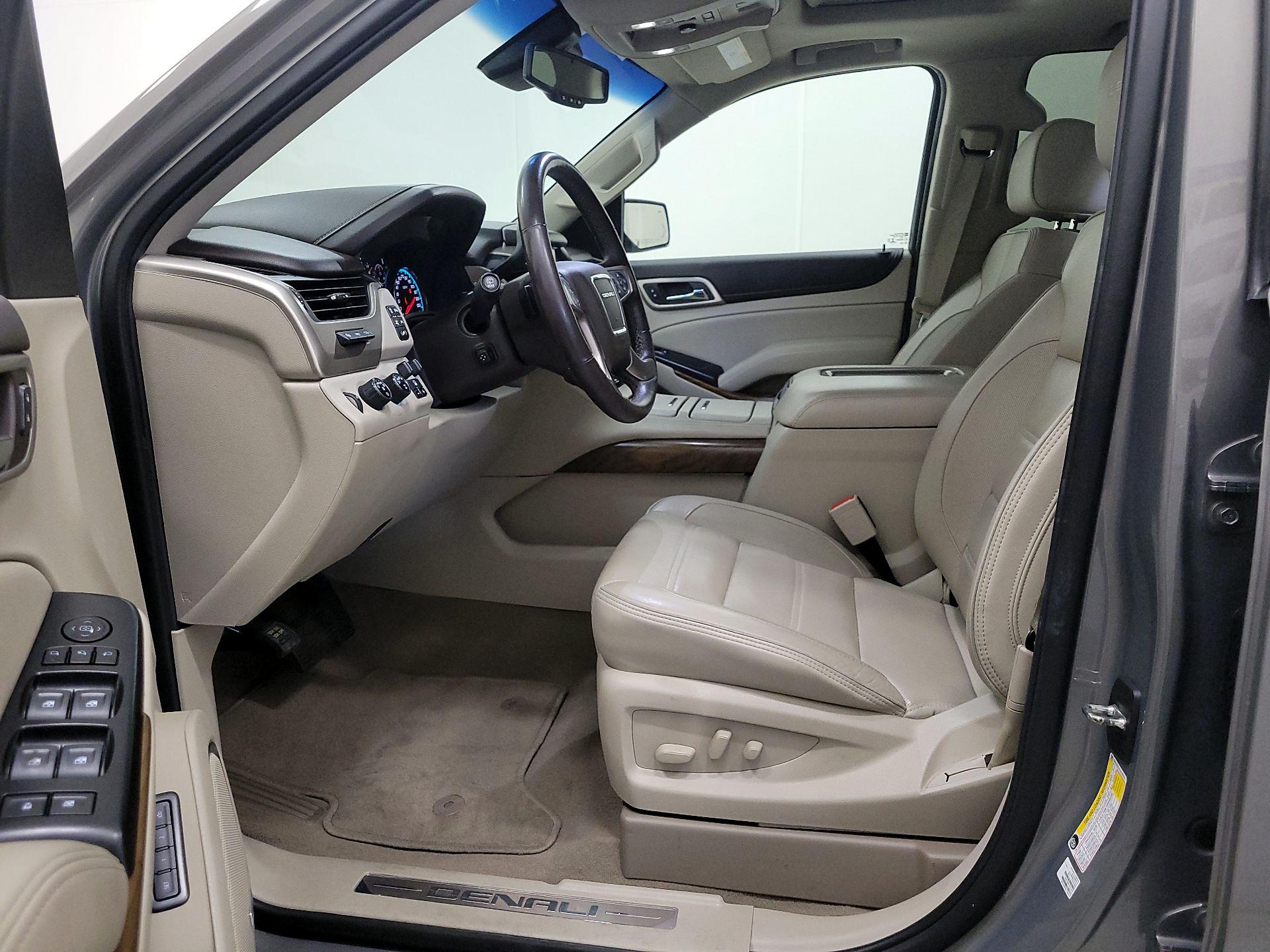 Thumbnail: 2019 GMC Yukon - 11