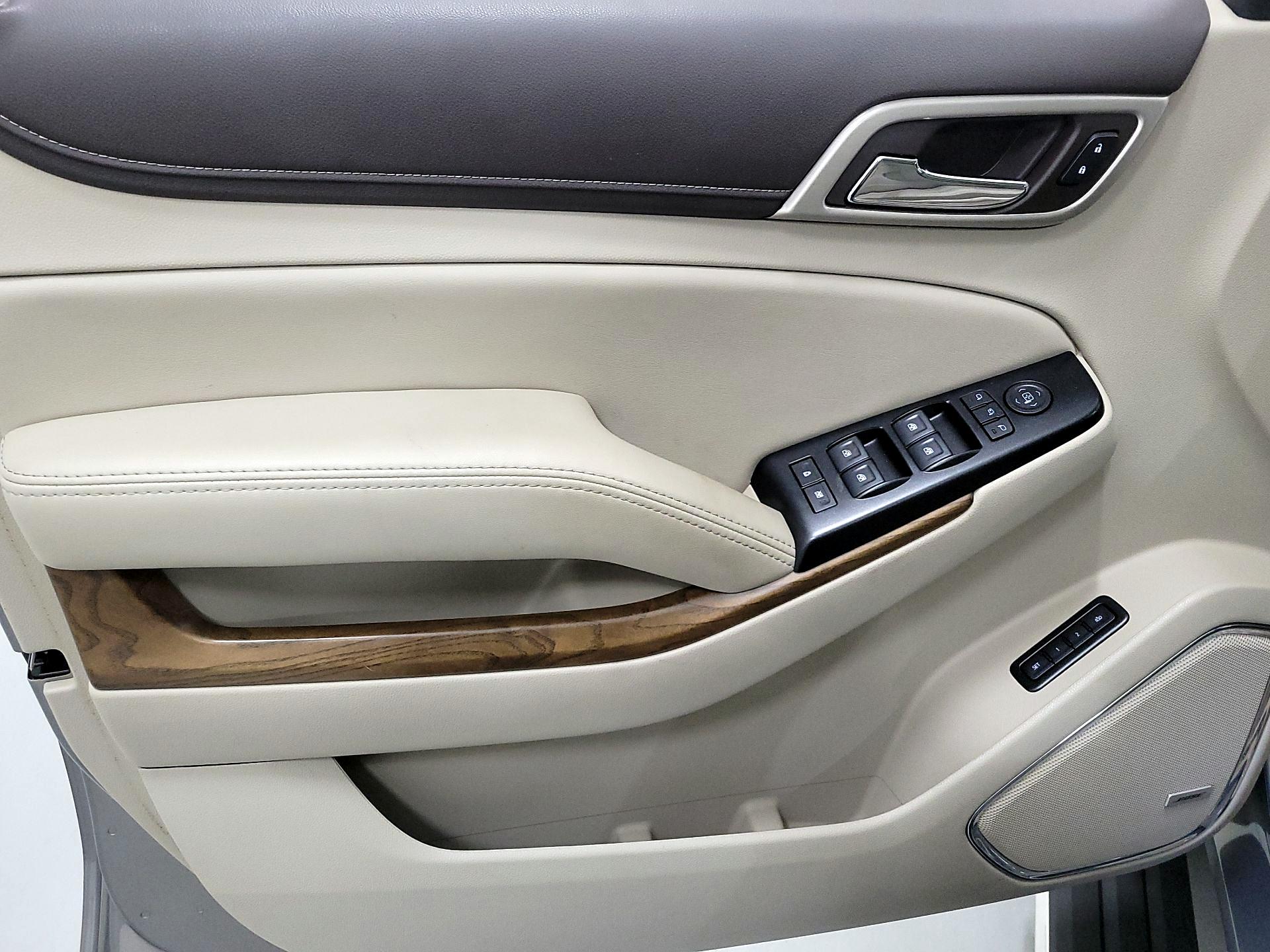 Thumbnail: 2019 GMC Yukon - 12