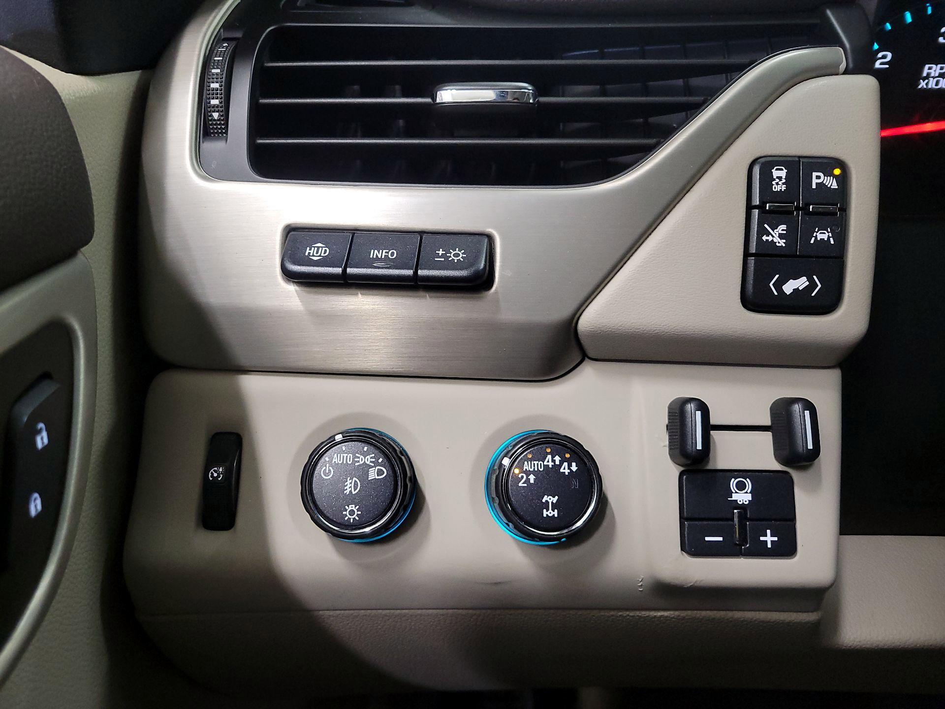 Thumbnail: 2019 GMC Yukon - 13