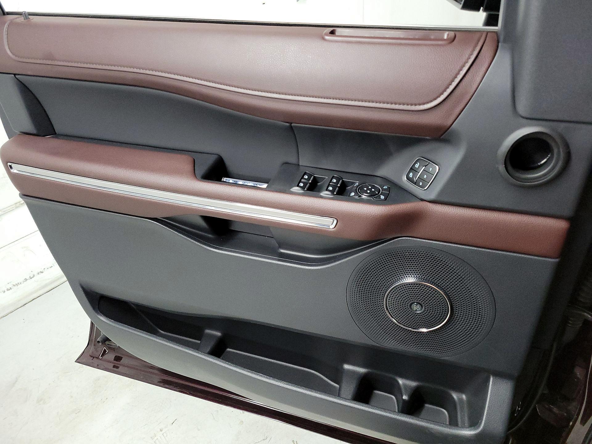 Thumbnail: 2024 Ford Expedition - 12