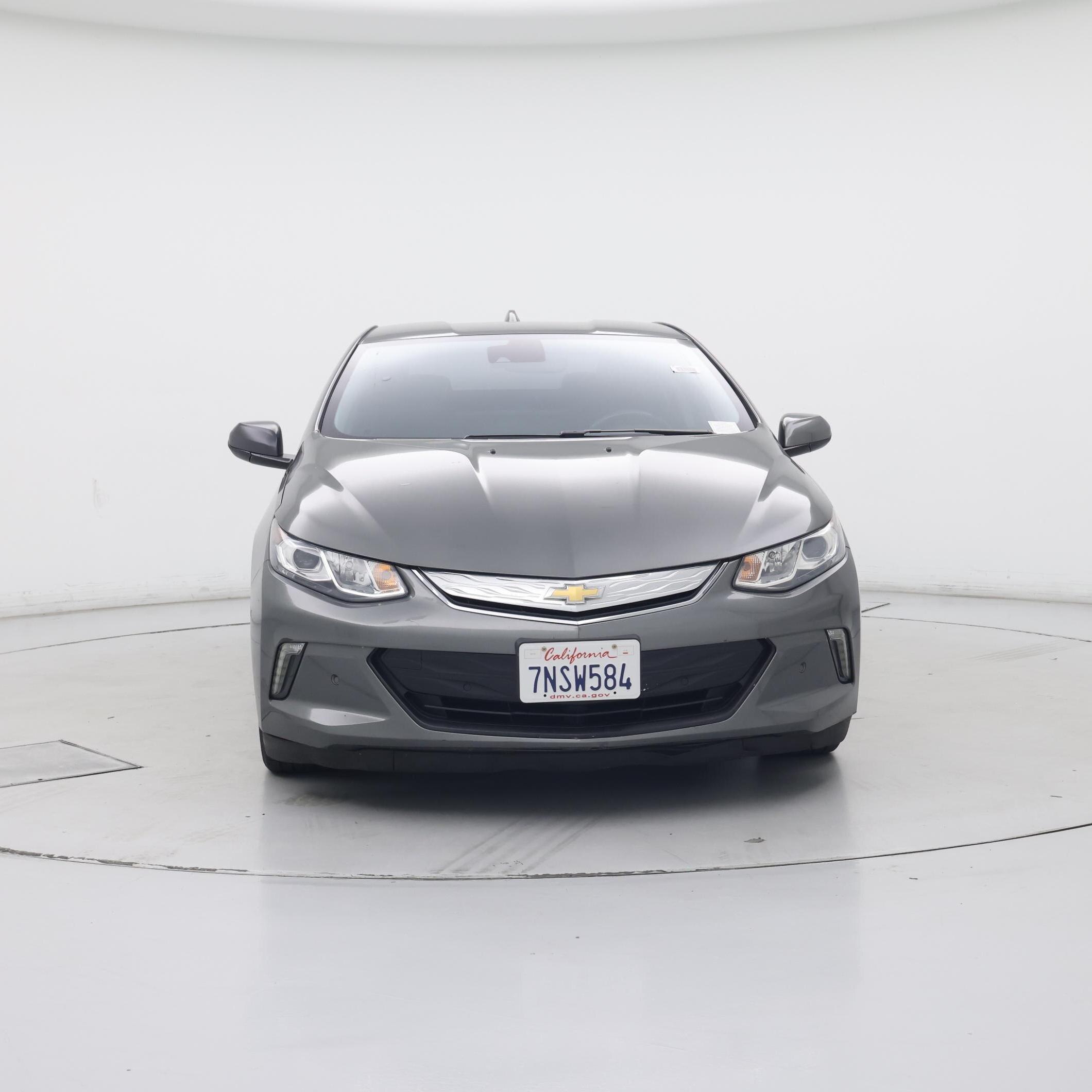 Thumbnail: 2016 Chevrolet Volt - 5