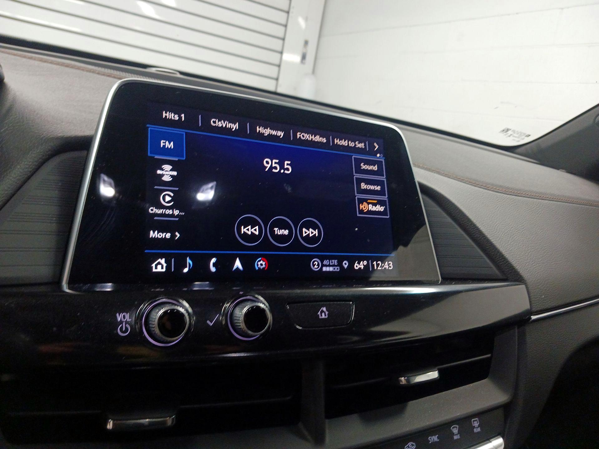 Thumbnail: 2025 Cadillac CT4 - 11
