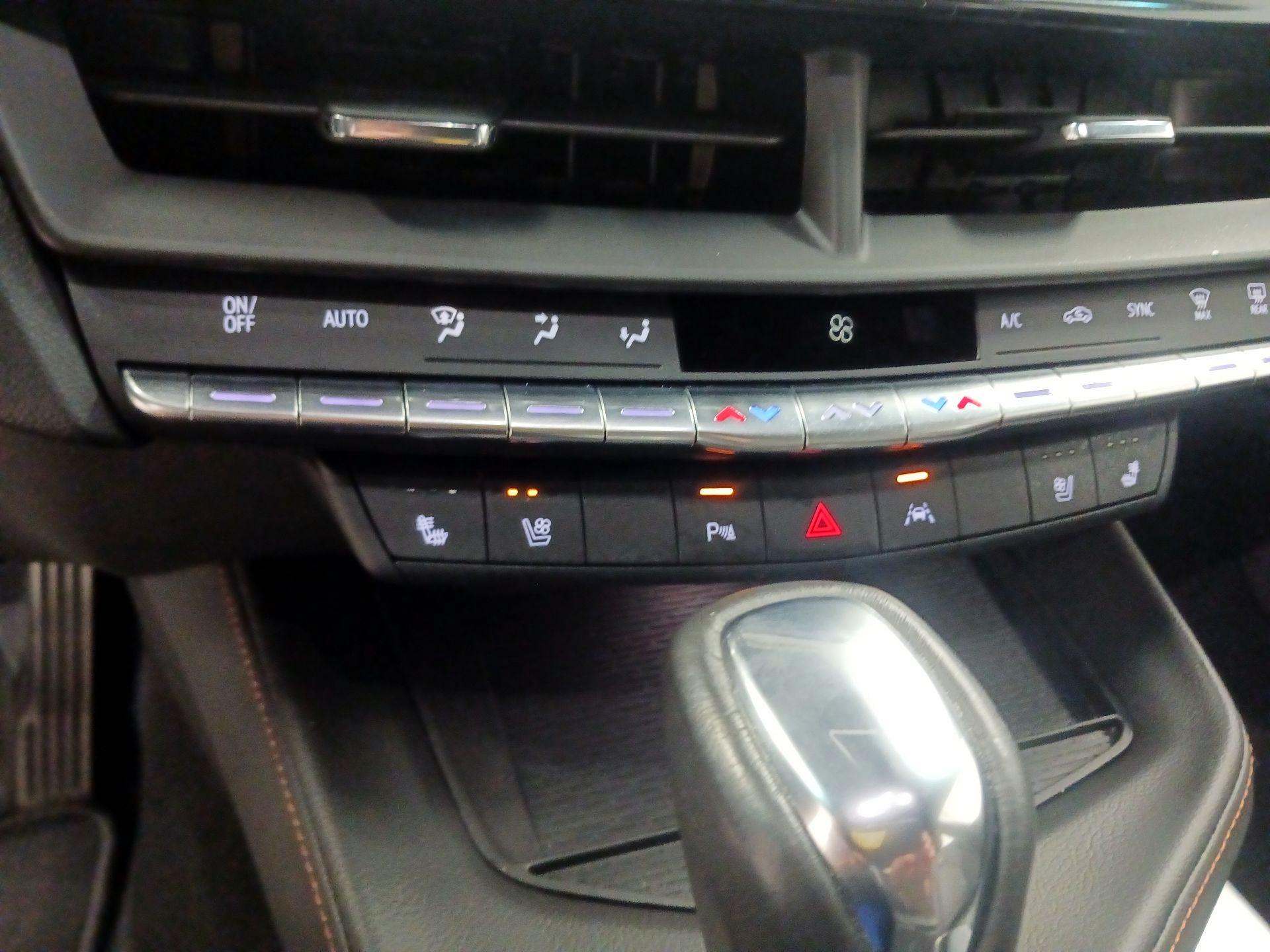 Thumbnail: 2025 Cadillac CT4 - 12