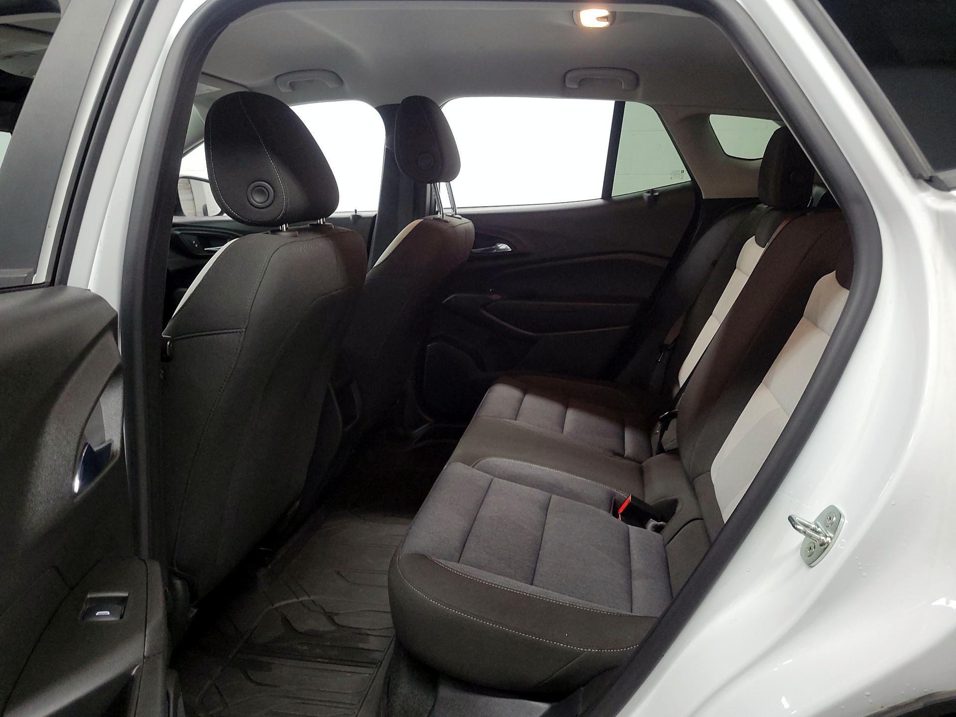 Thumbnail: 2024 Chevrolet Trax - 15