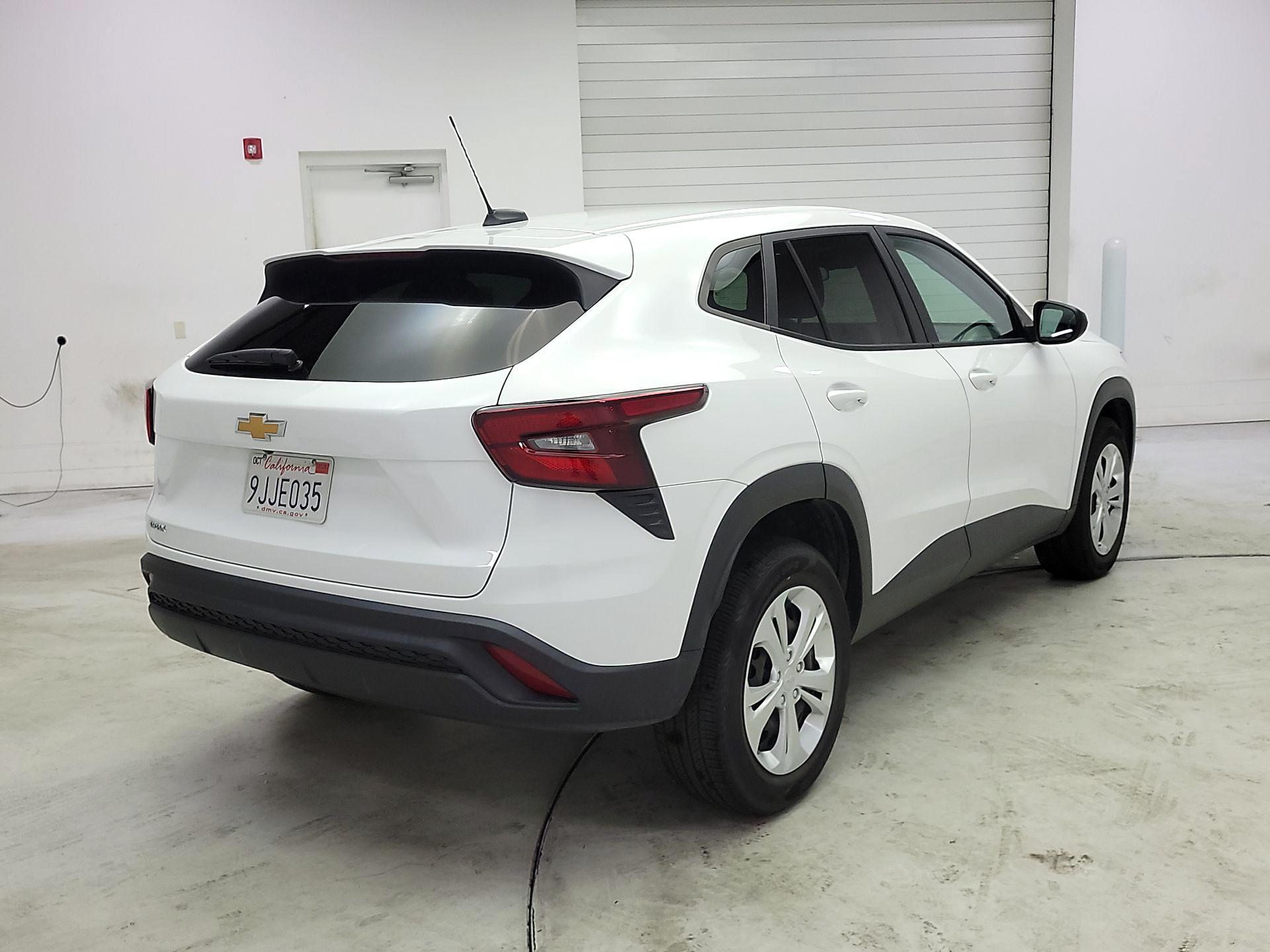 Thumbnail: 2024 Chevrolet Trax - 5