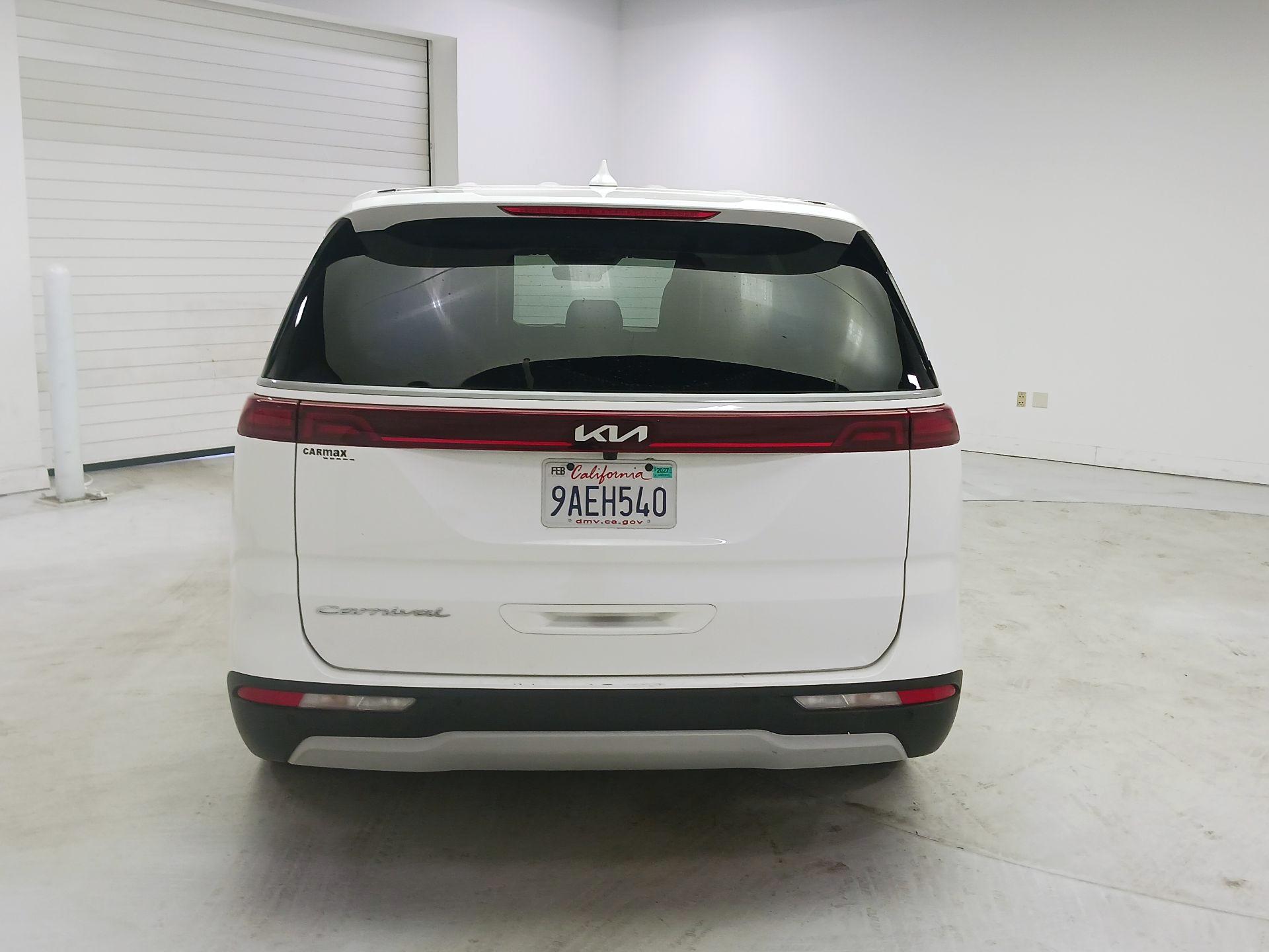 Thumbnail: 2022 Kia Carnival - 6