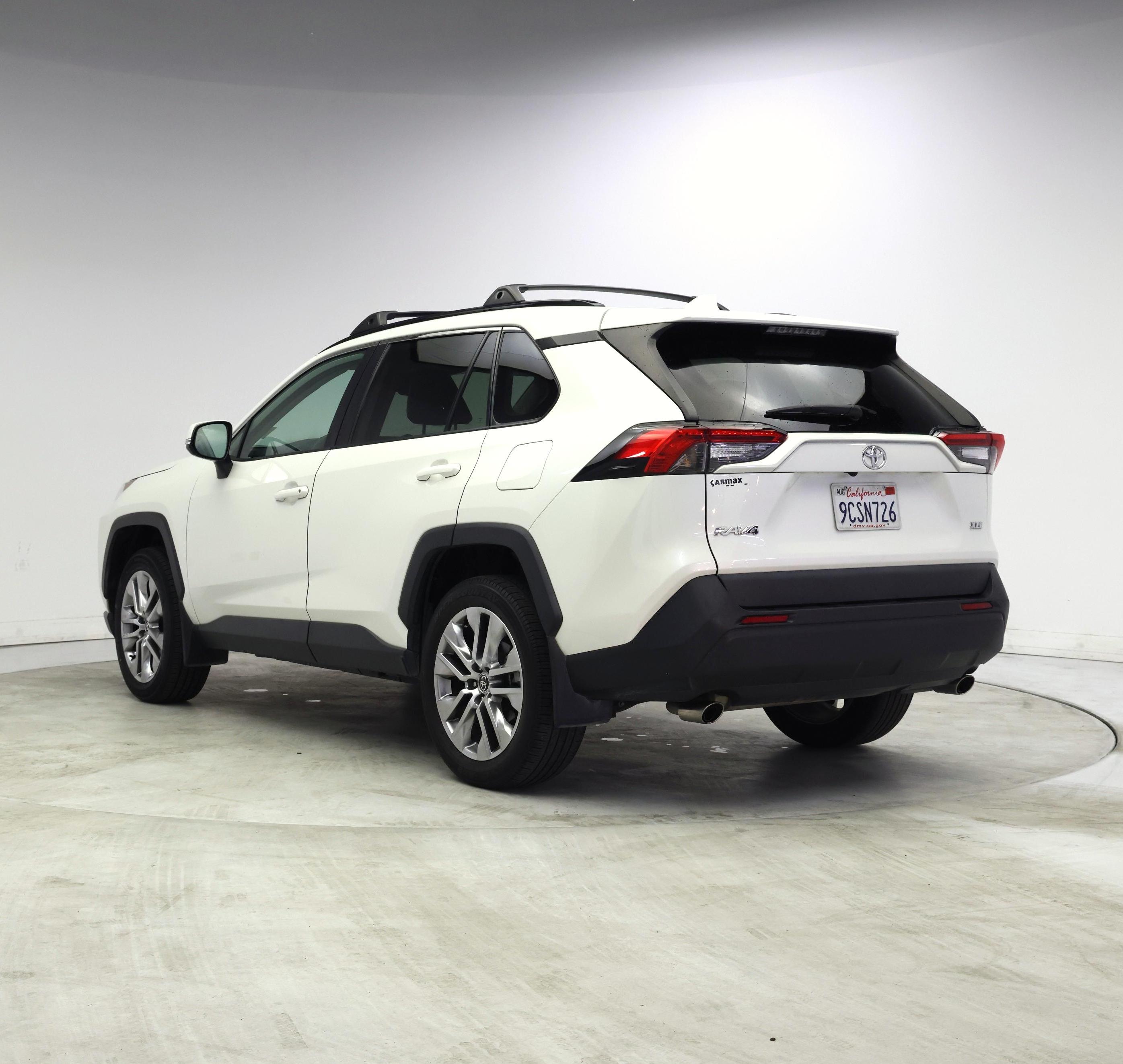 Thumbnail: 2022 Toyota RAV4 - 2