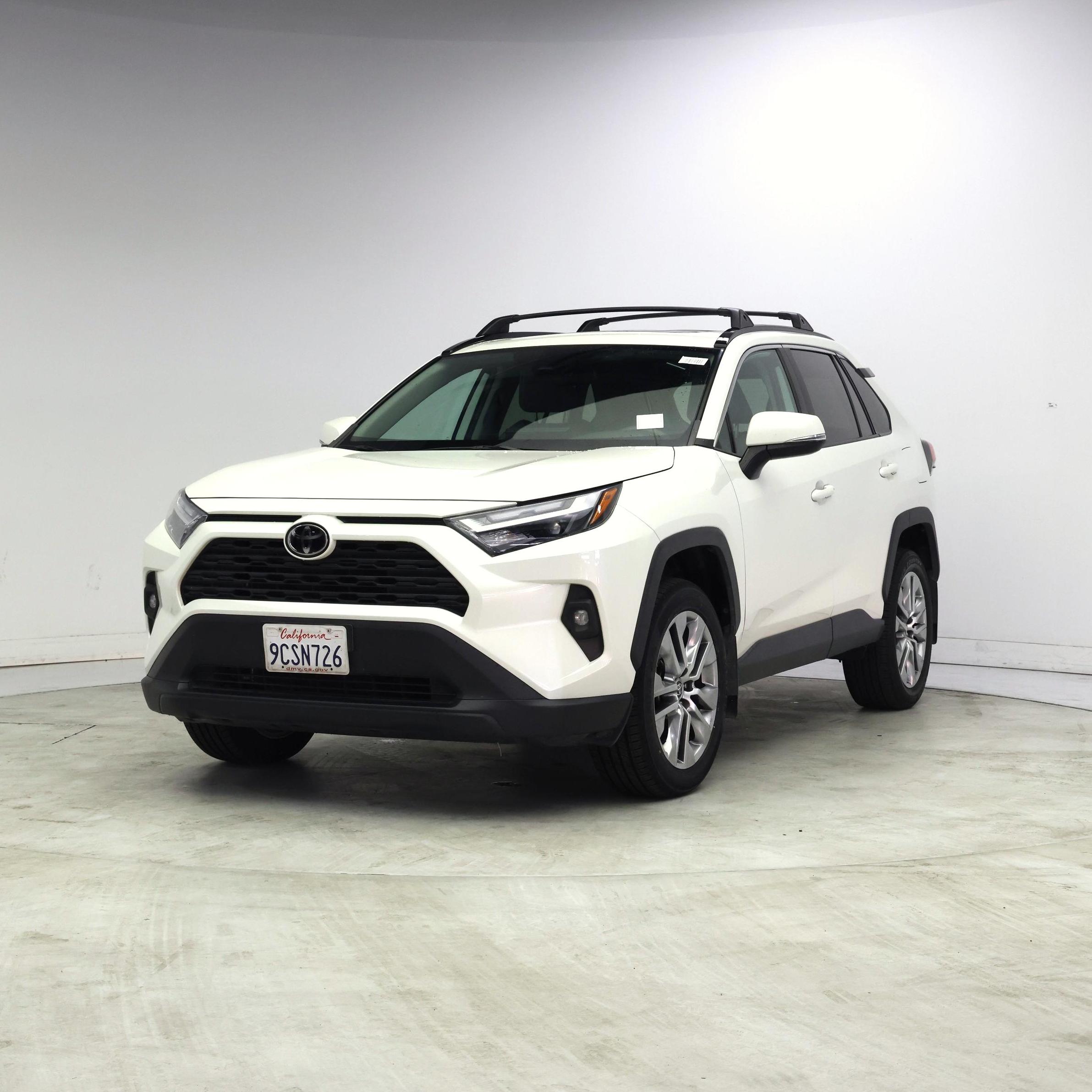 Thumbnail: 2022 Toyota RAV4 - 4