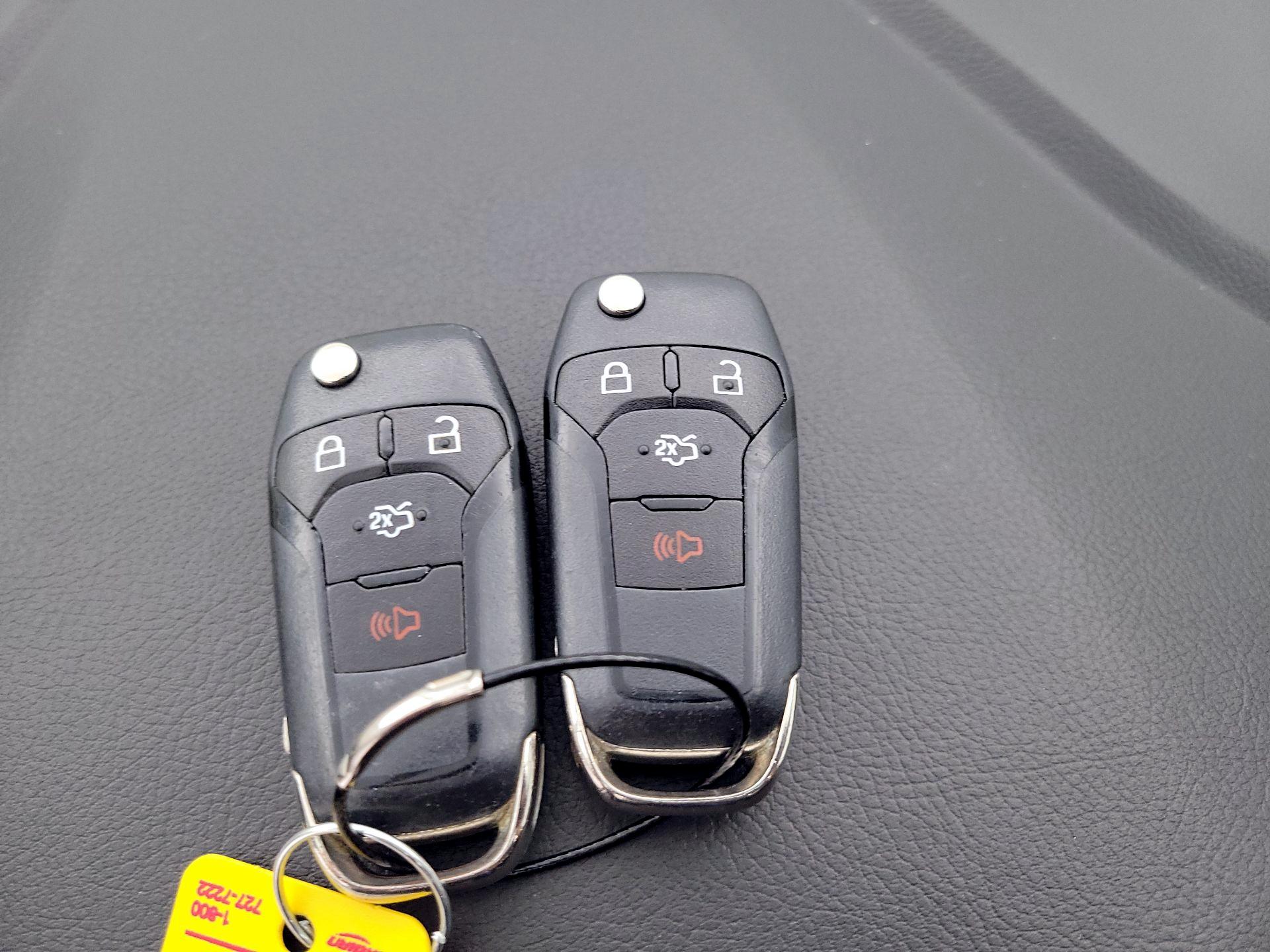 Thumbnail: 2014 Ford Fusion - 20
