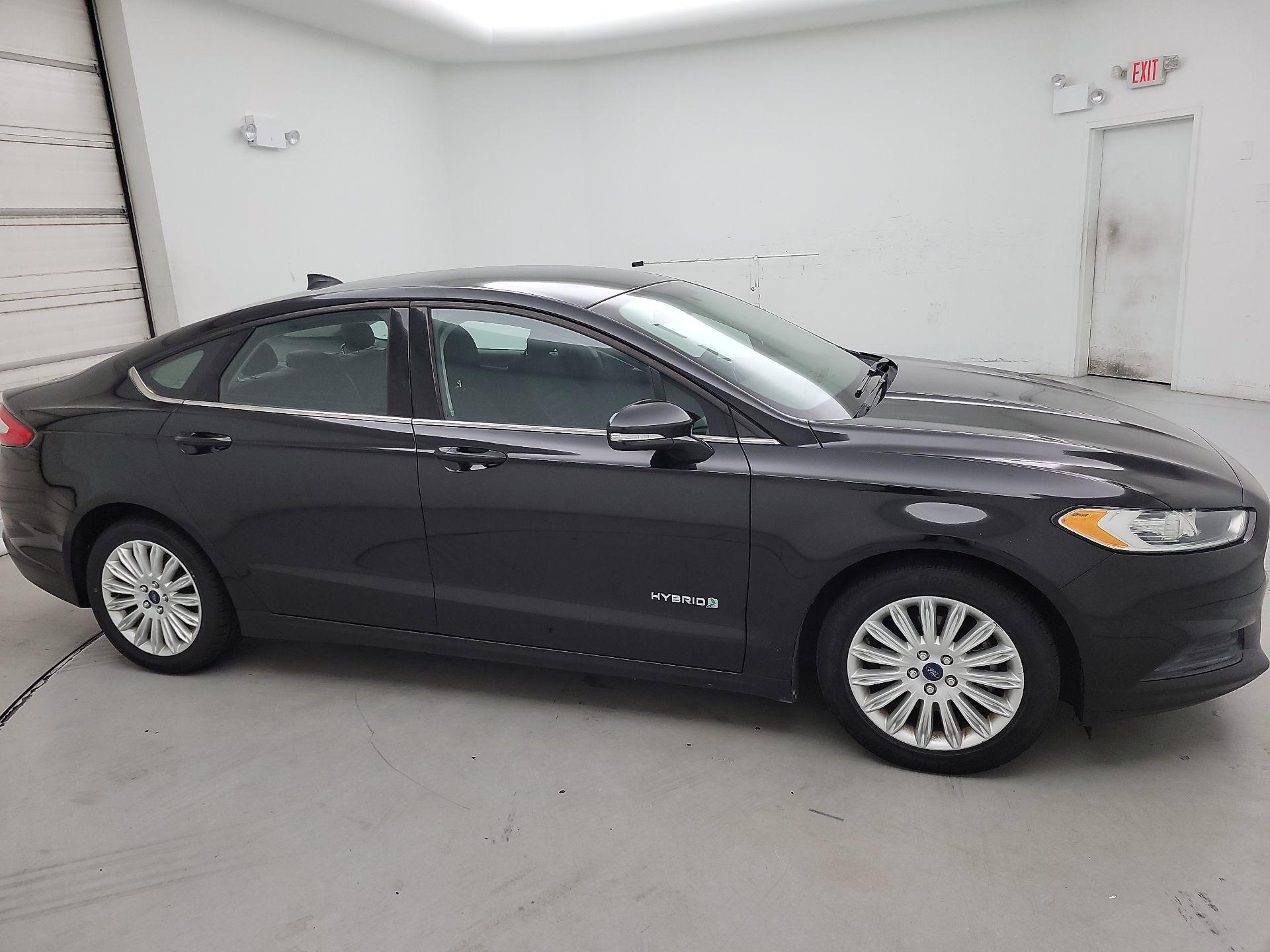 Thumbnail: 2014 Ford Fusion - 4