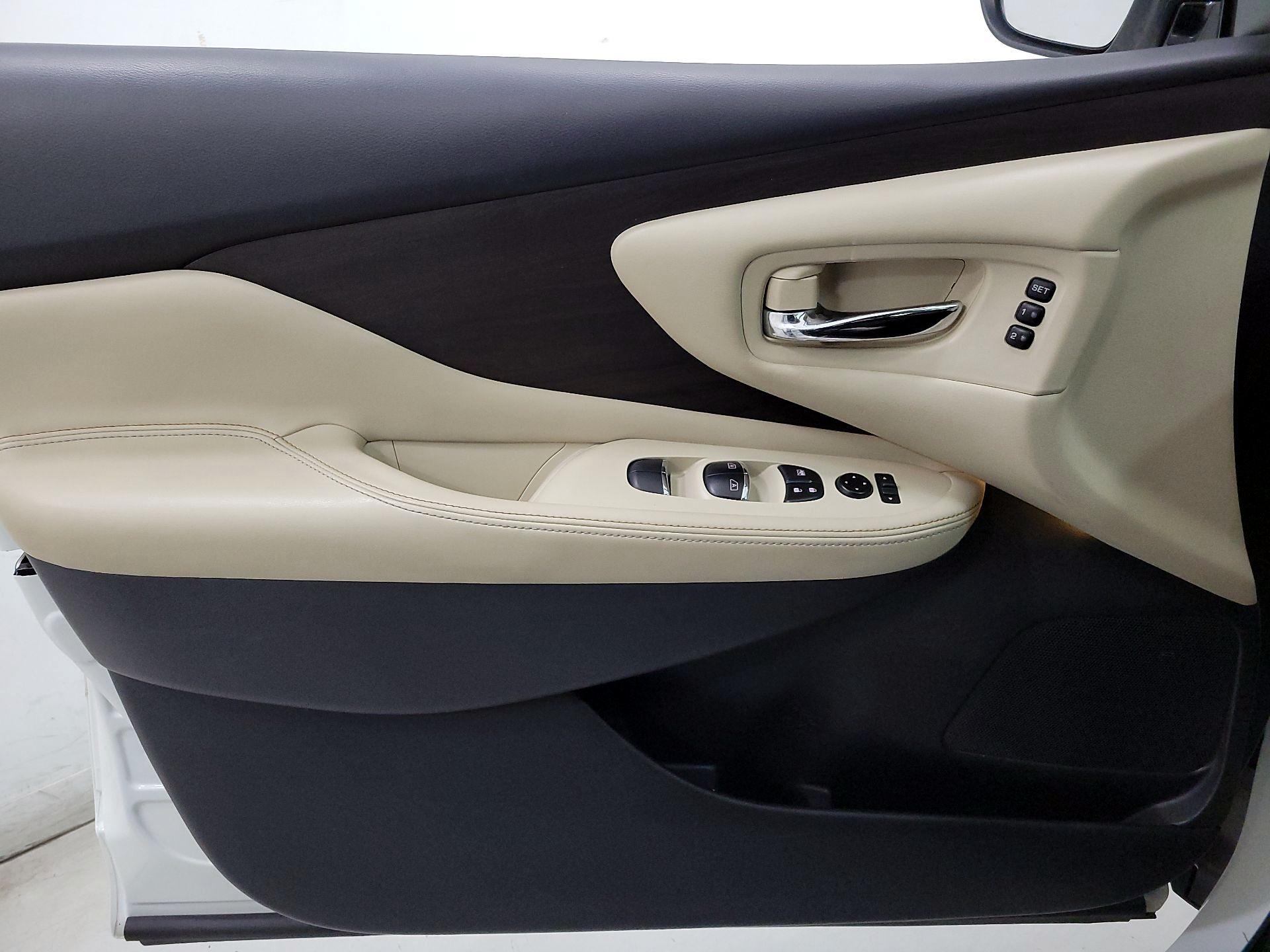 Thumbnail: 2021 Nissan Murano - 12