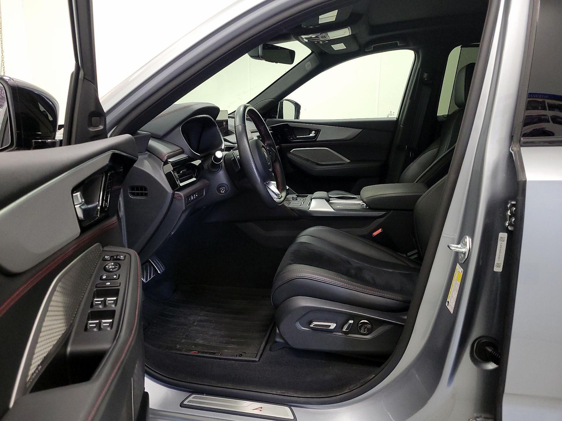 Thumbnail: 2023 Acura MDX - 11