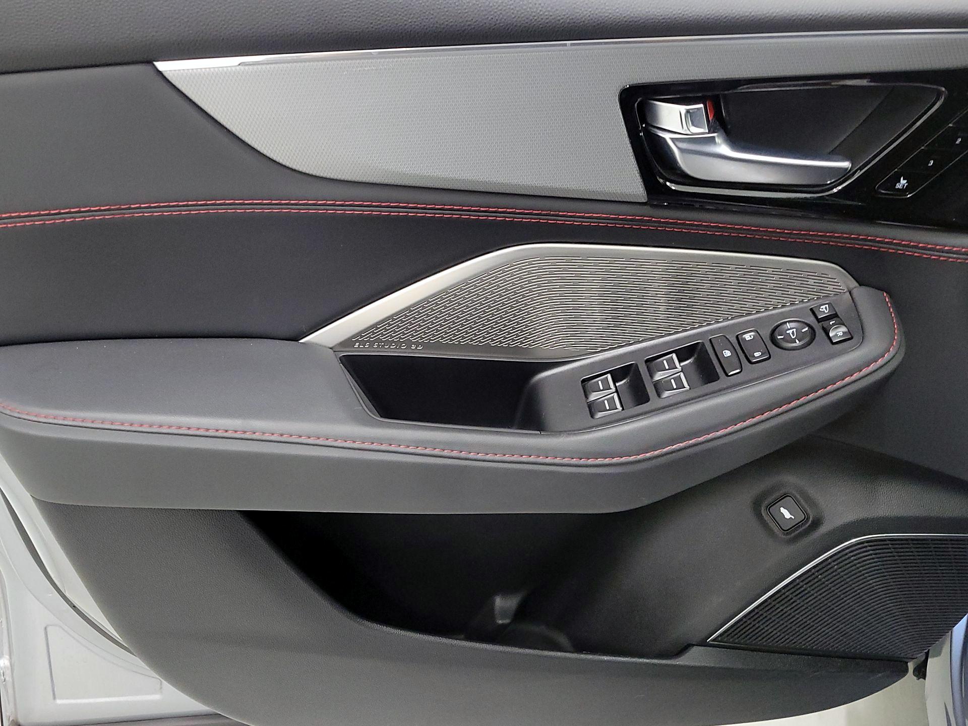Thumbnail: 2023 Acura MDX - 12
