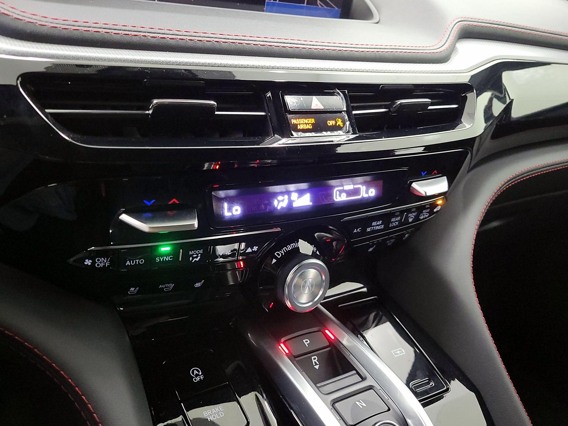 Thumbnail: 2023 Acura MDX - 17