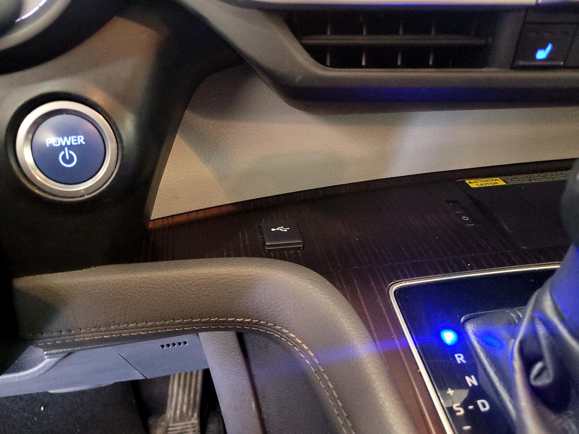 Thumbnail: 2021 Toyota Sienna - 19