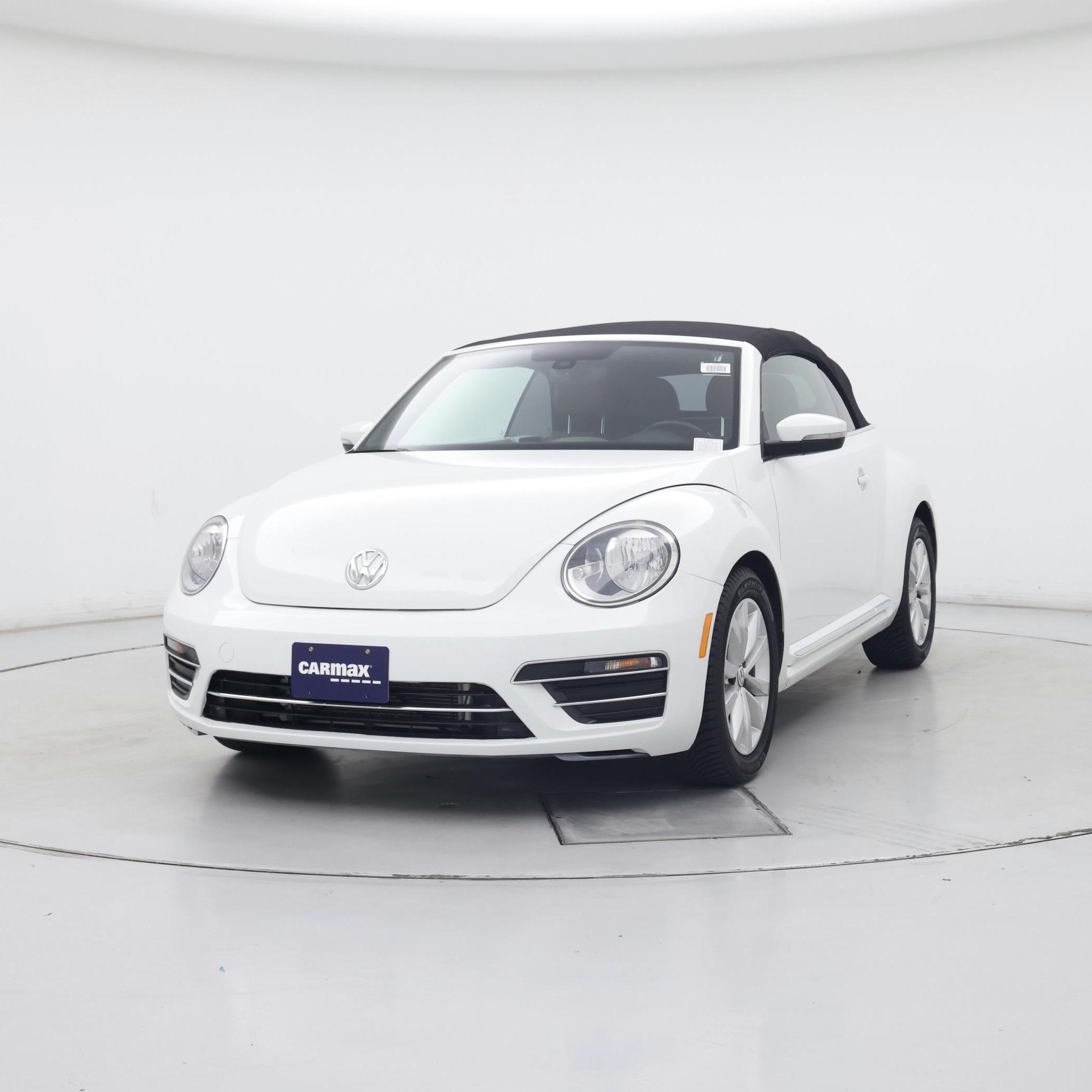 Thumbnail: 2017 Volkswagen Beetle - 4