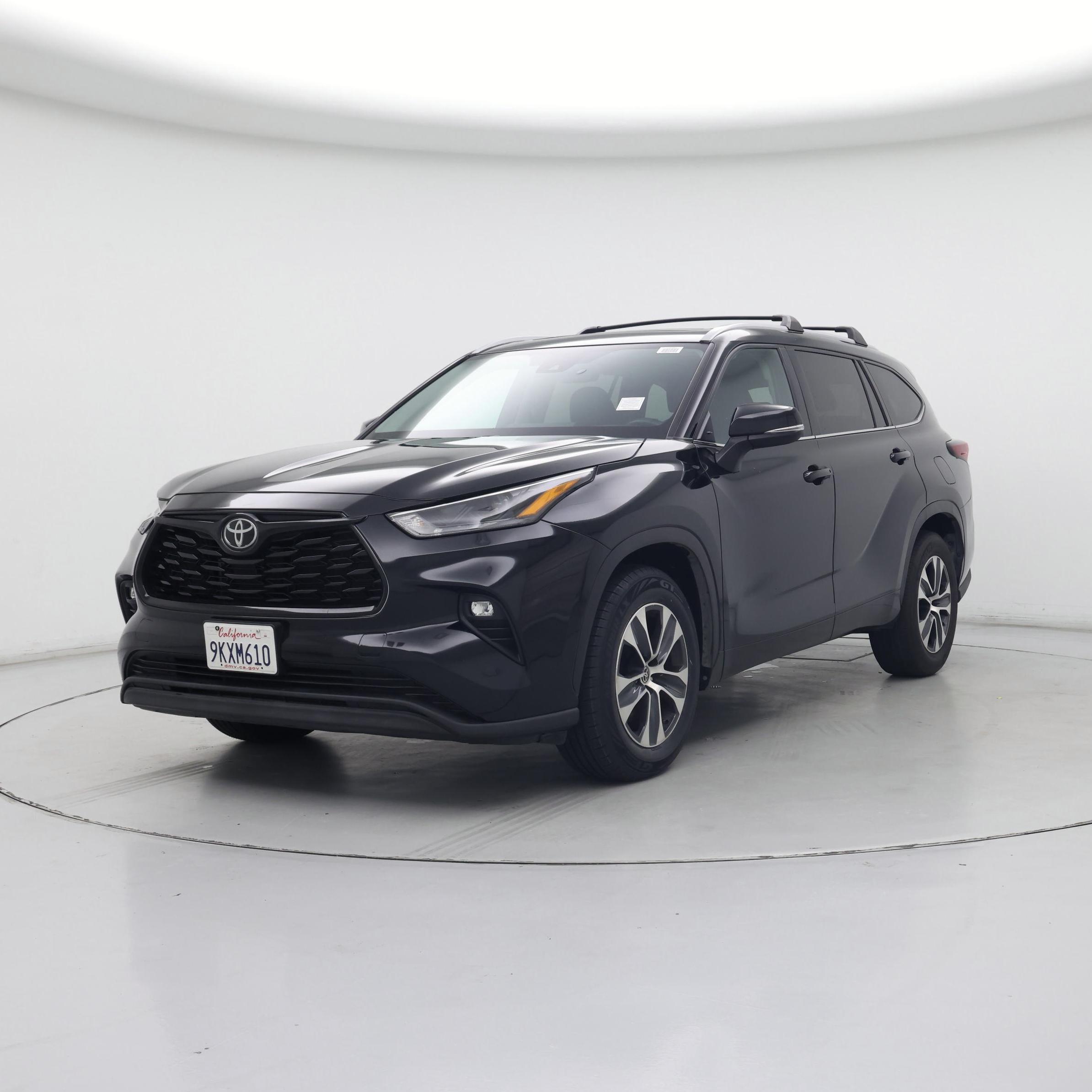 Thumbnail: 2024 Toyota Highlander - 4