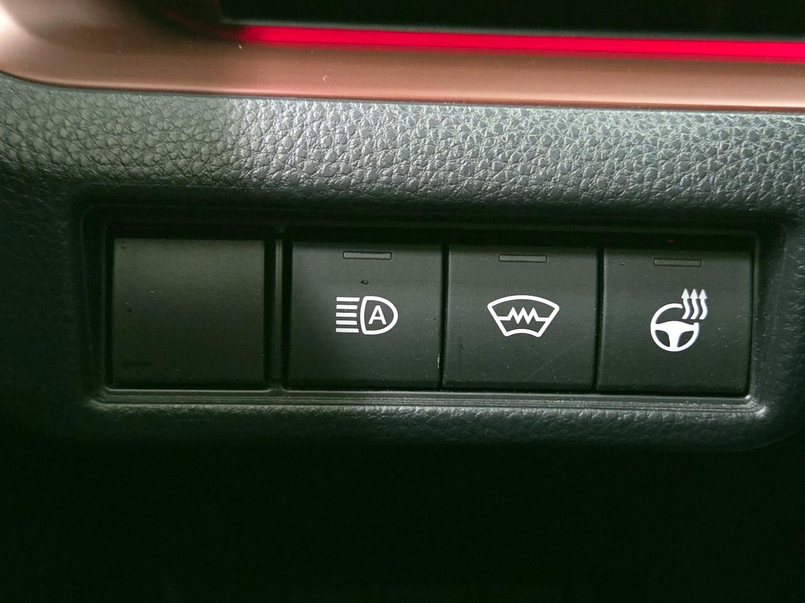 2024 Toyota Prius Prime XSE Premium - Photo 14