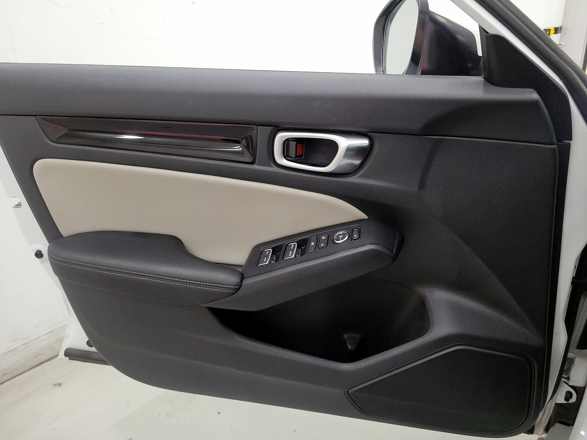 Thumbnail: 2024 Honda Civic - 12