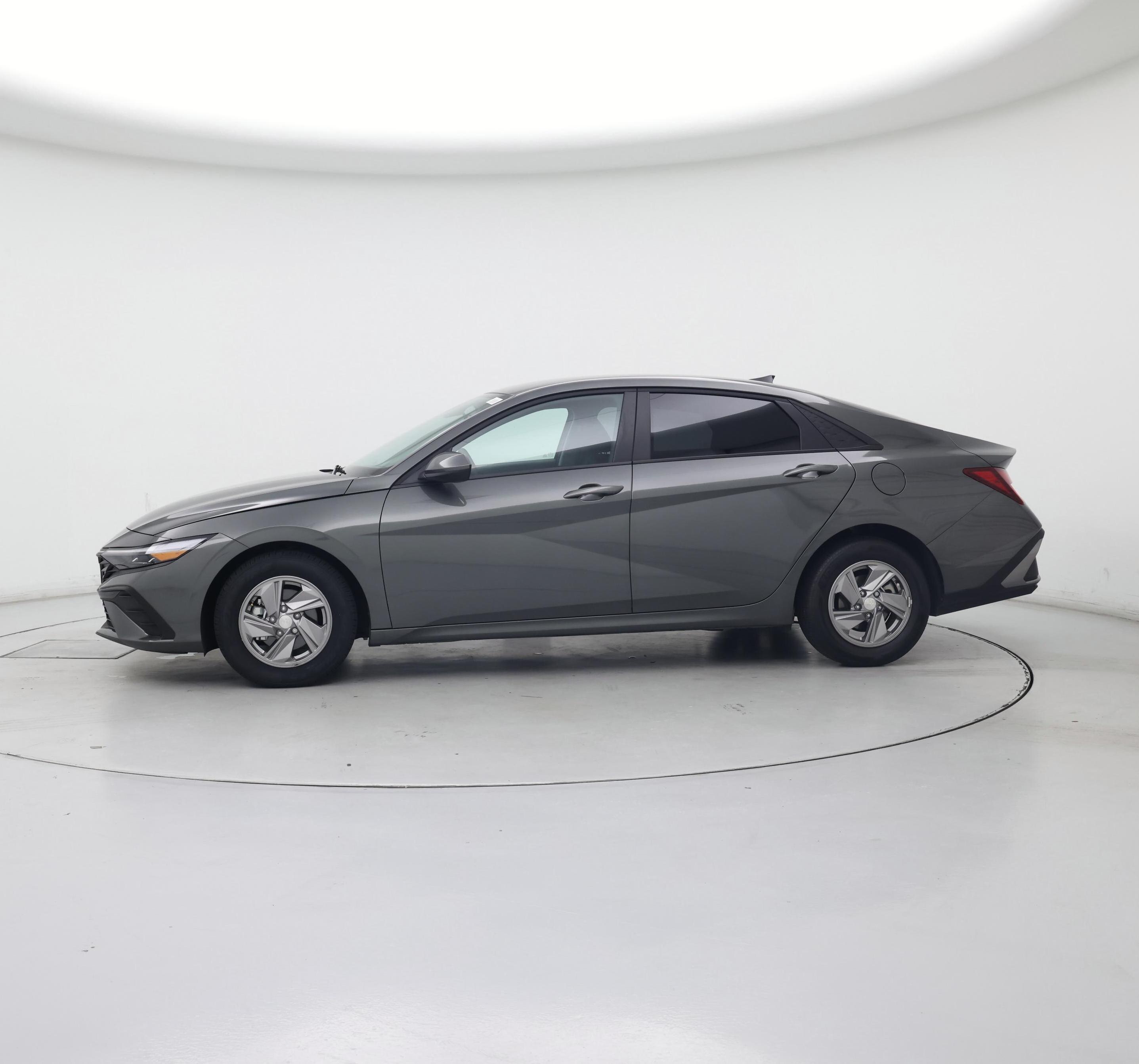 Thumbnail: 2025 Hyundai Elantra - 3