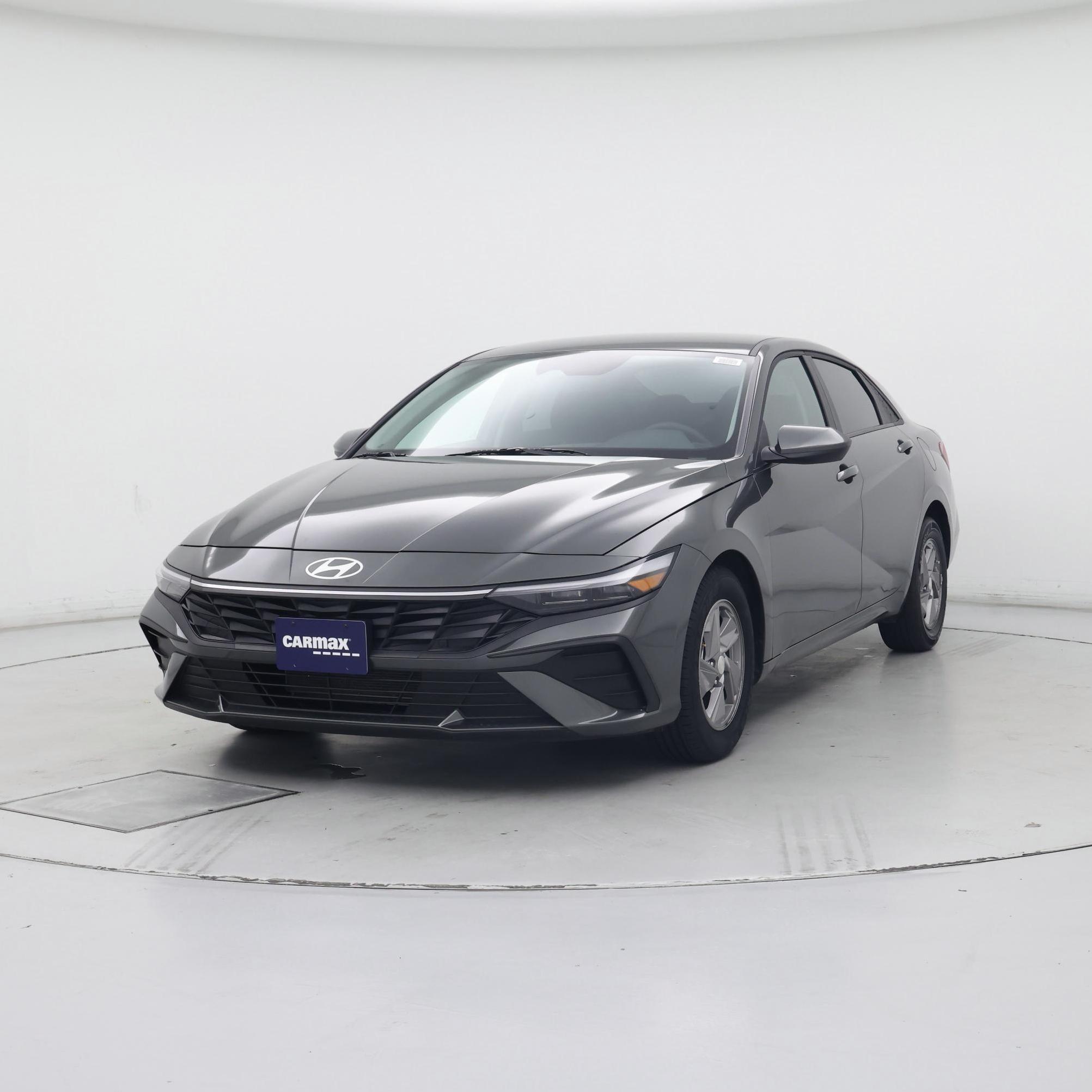 Thumbnail: 2025 Hyundai Elantra - 4