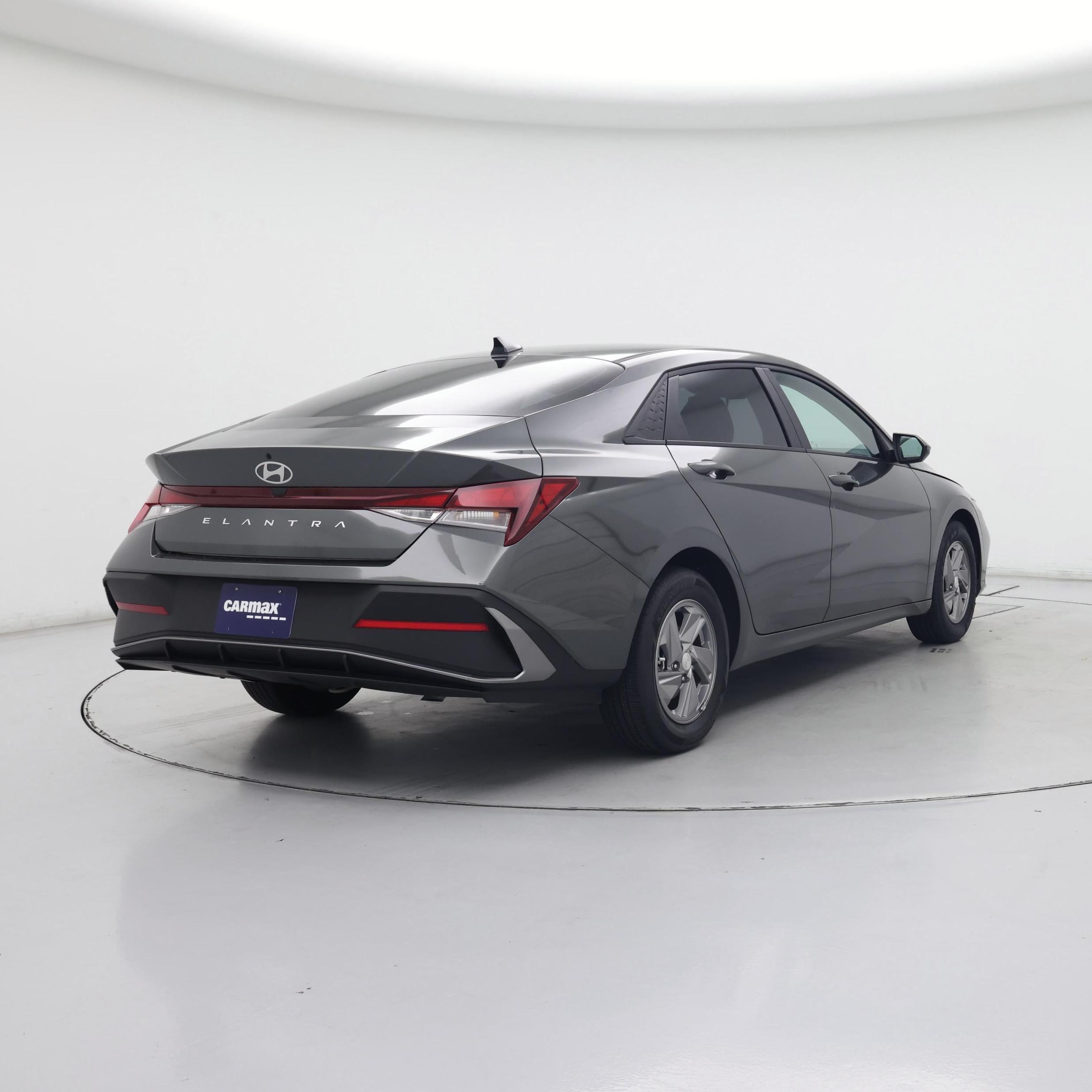 Thumbnail: 2025 Hyundai Elantra - 8