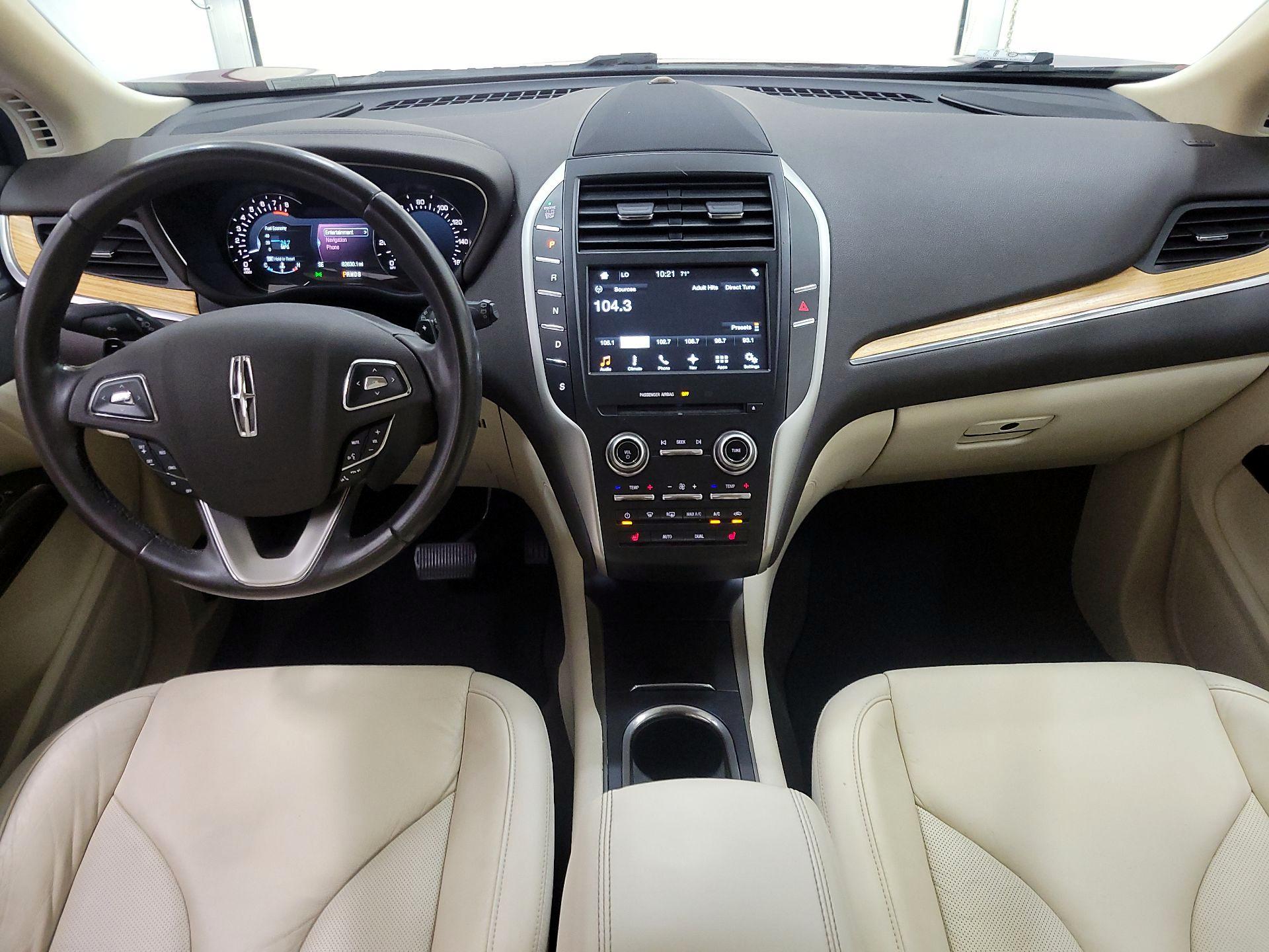 Thumbnail: 2016 Lincoln MKC - 9