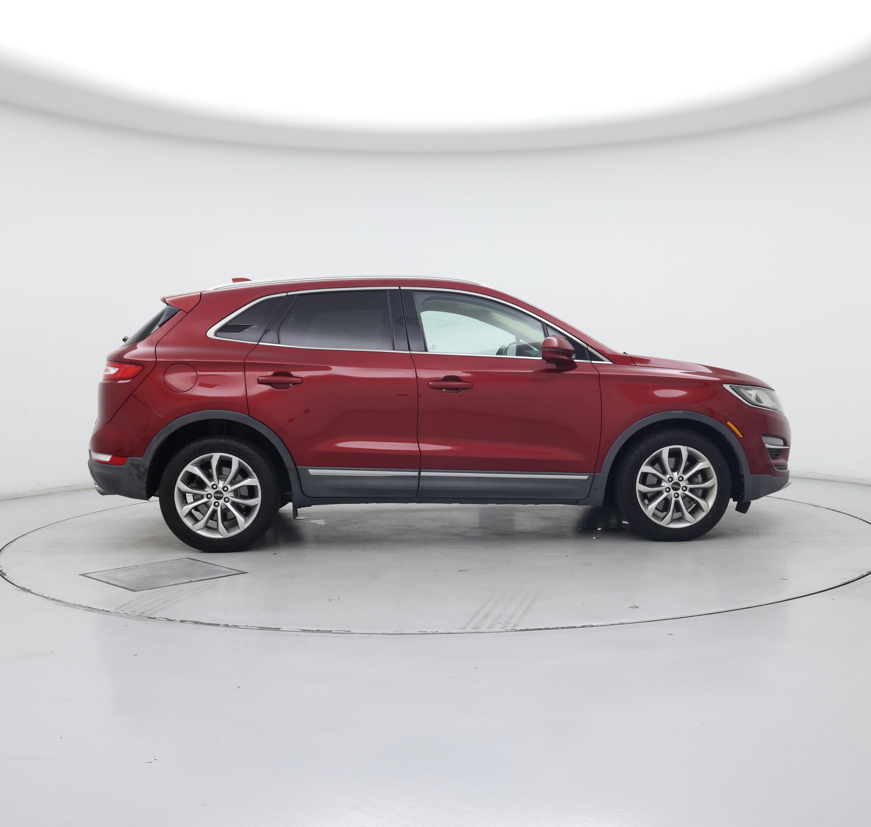 Thumbnail: 2016 Lincoln MKC - 7