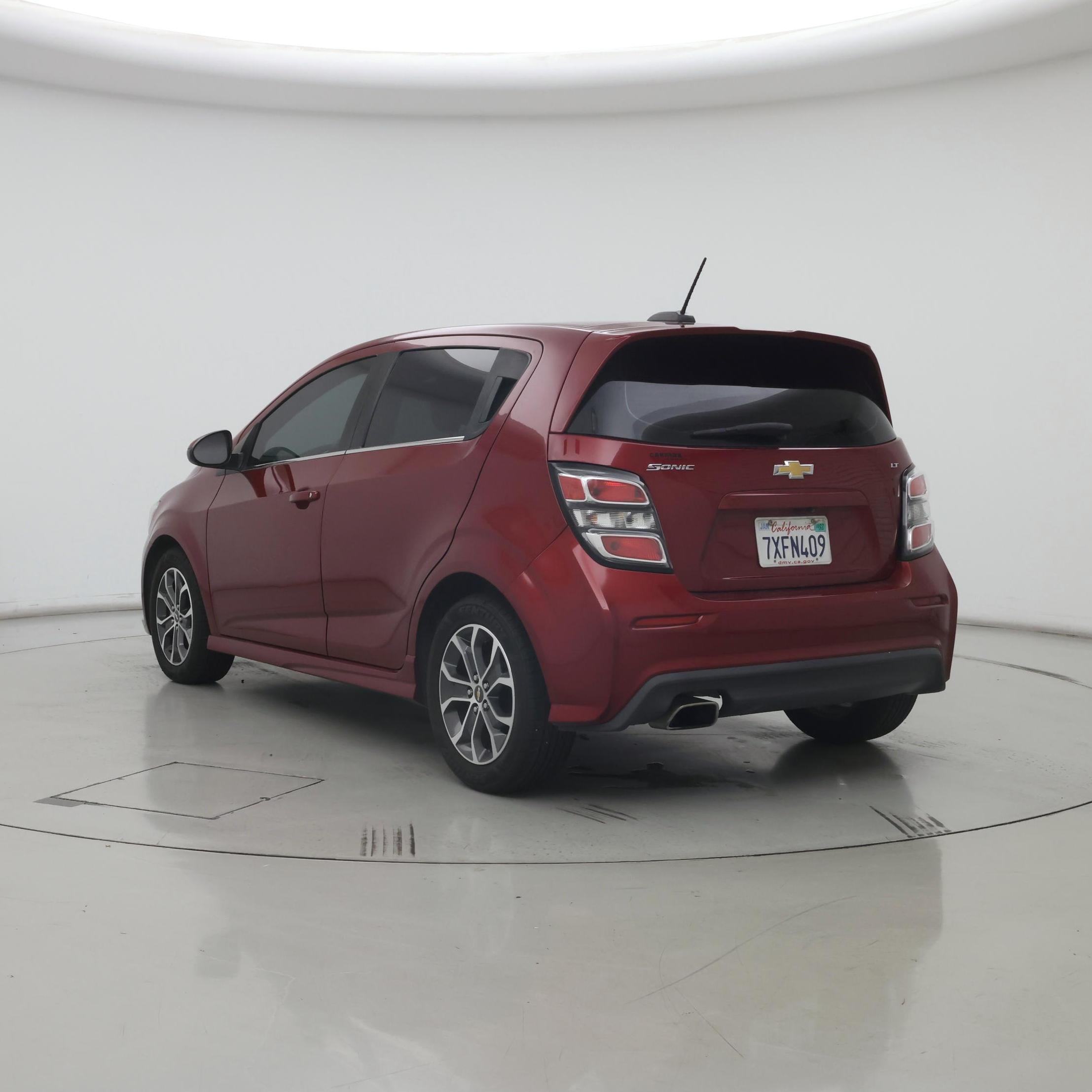 Thumbnail: 2017 Chevrolet Sonic - 2