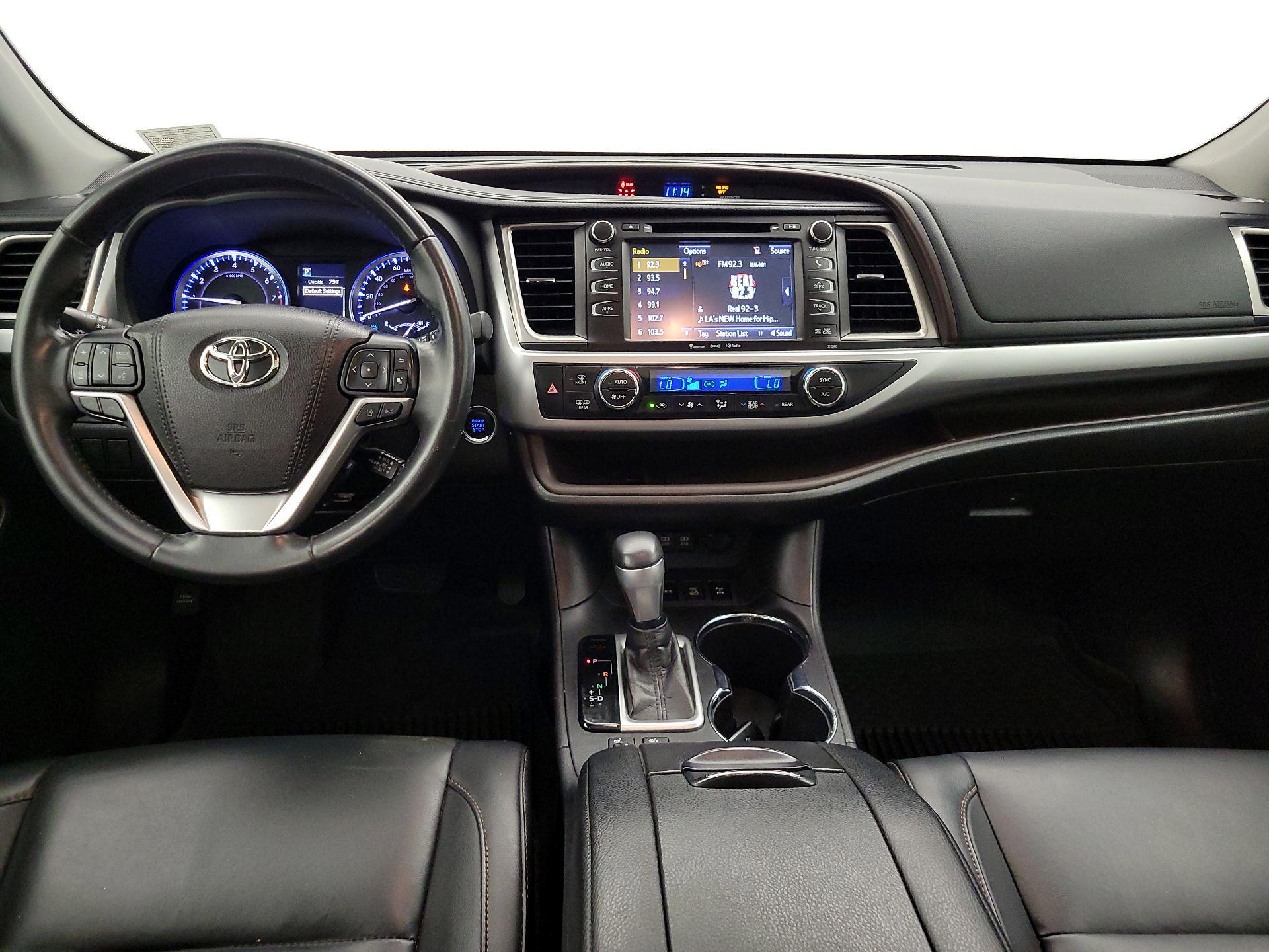Thumbnail: 2019 Toyota Highlander - 9