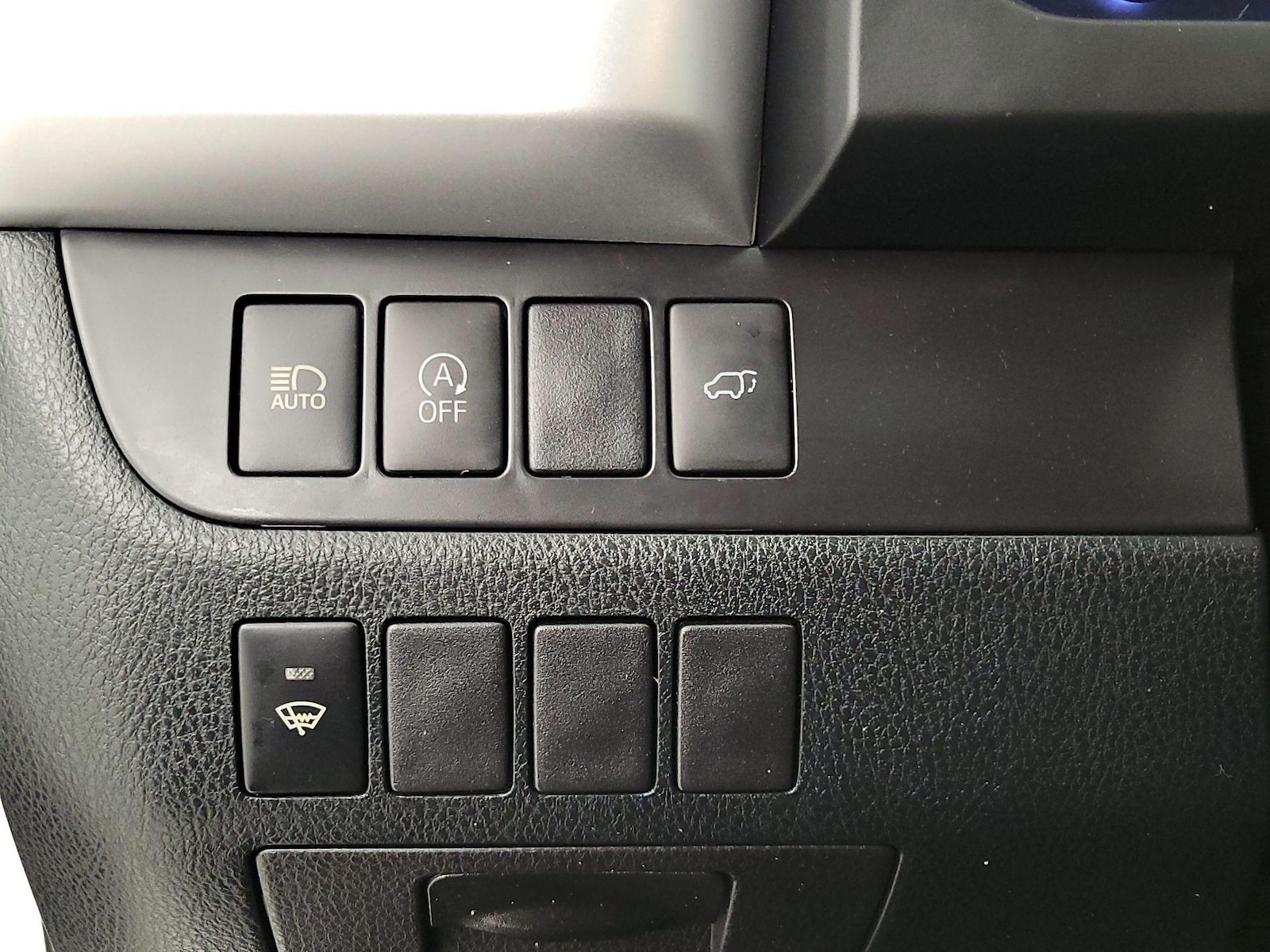 2019 Toyota Highlander XLE - Photo 14